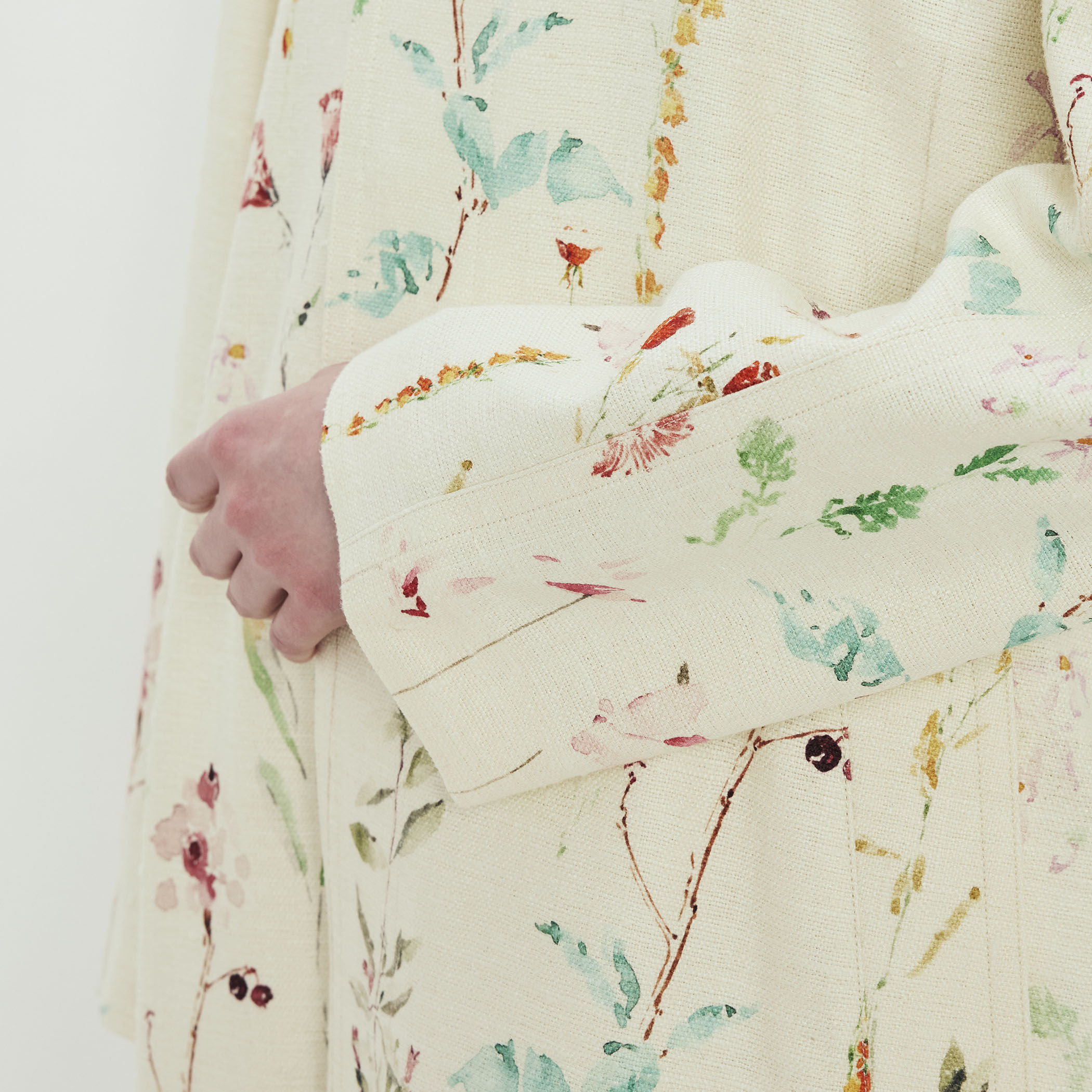 シルク フラワープリント ステンカラーコート｜トゥモローランド 公式通販