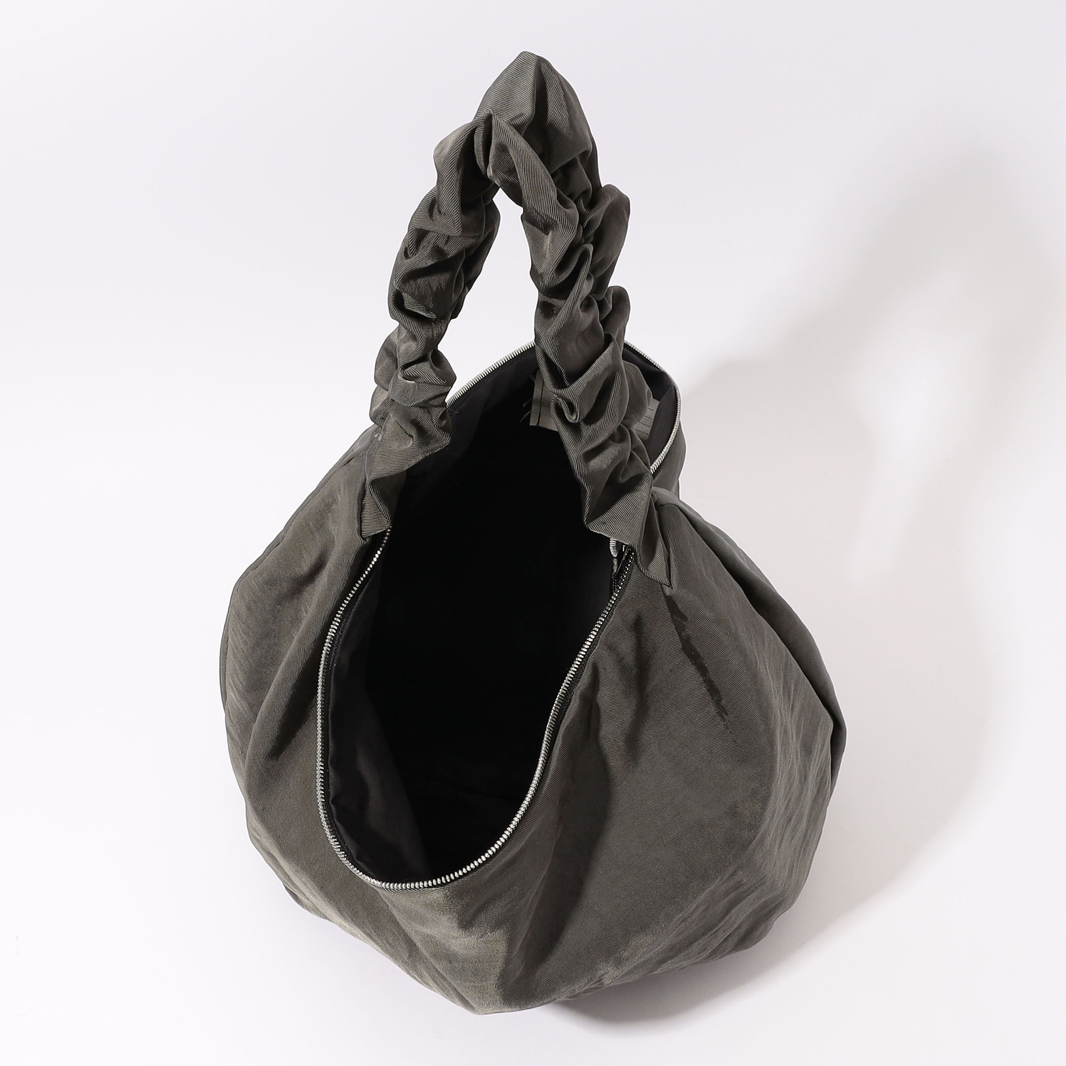 OUAT OFFICE BAG｜トゥモローランド 公式サイト