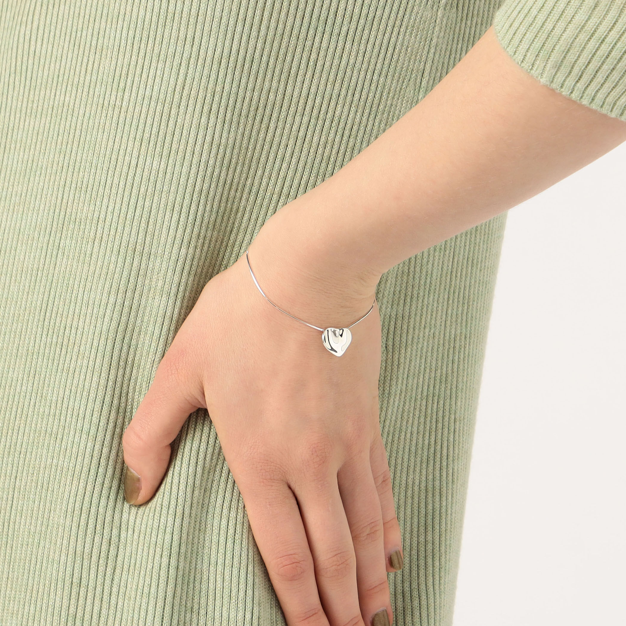 LE CHIC RADICAL Heart ブレスレット｜トゥモローランド 公式通販