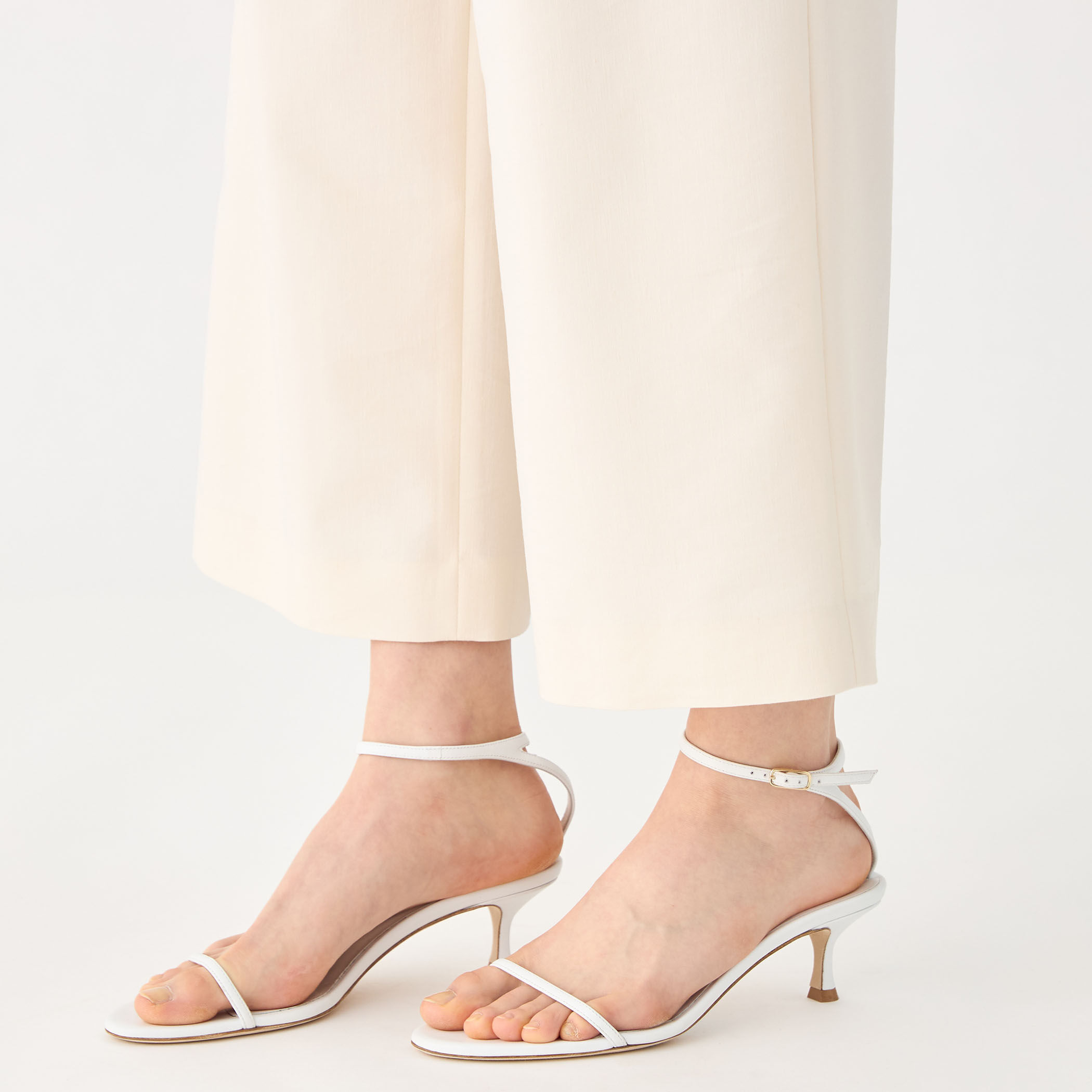 リネンレーヨンストレッチ タックストレートパンツ