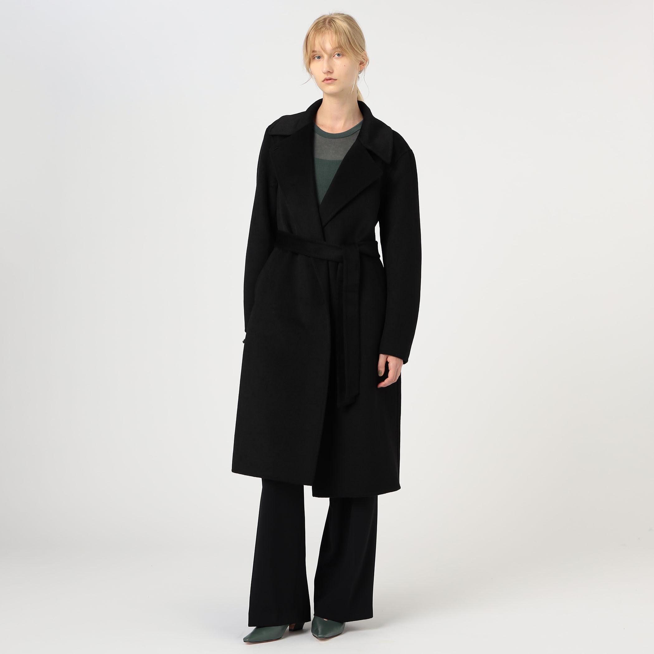 一時値下げ【新品未着用】定価12万超　エポカ刺繍編みコート　中綿 COSMO 25番刺しゅう糸 色番号2172 - Brodees By Kameshima