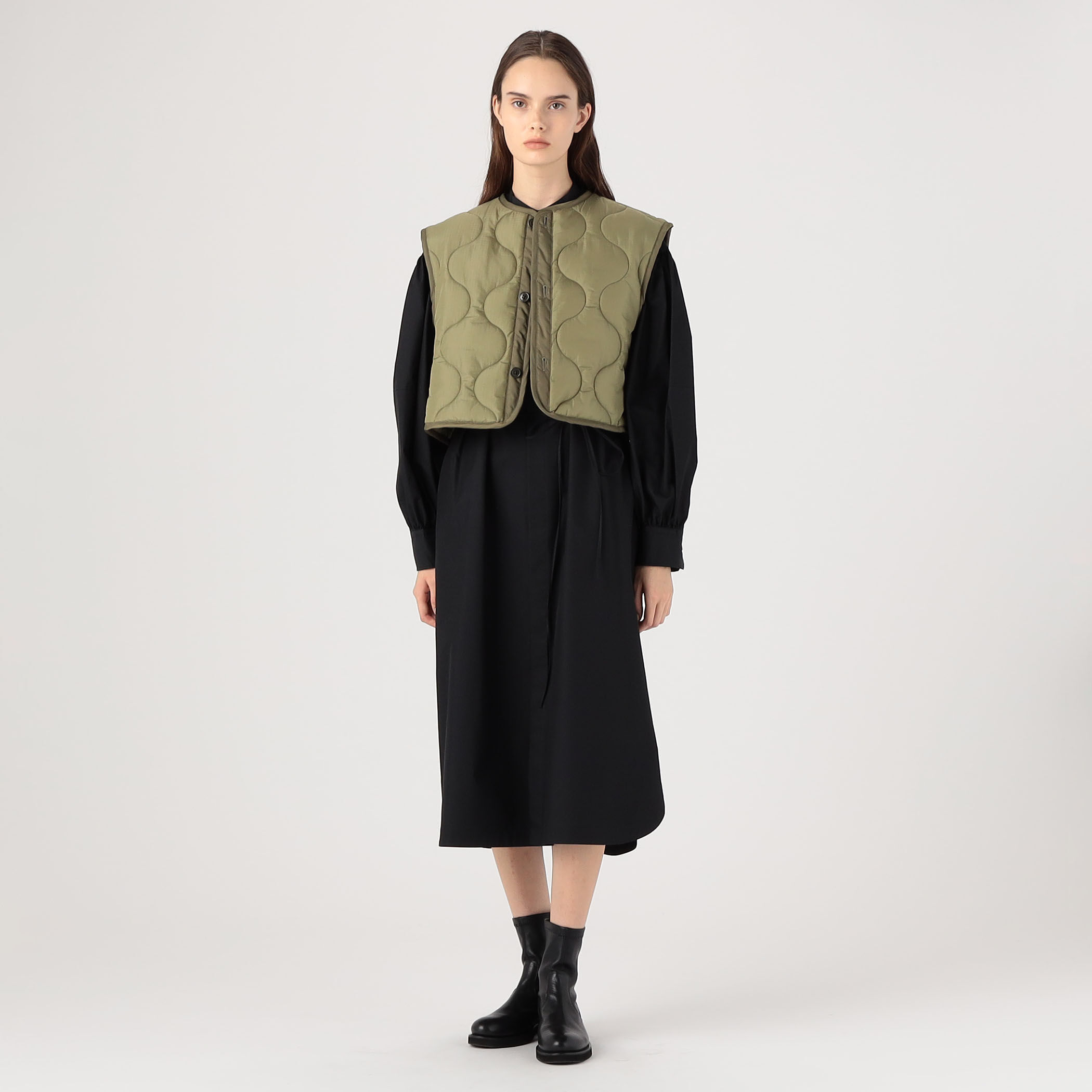 HYKE QUILTED CROPPED VEST｜トゥモローランド 公式通販