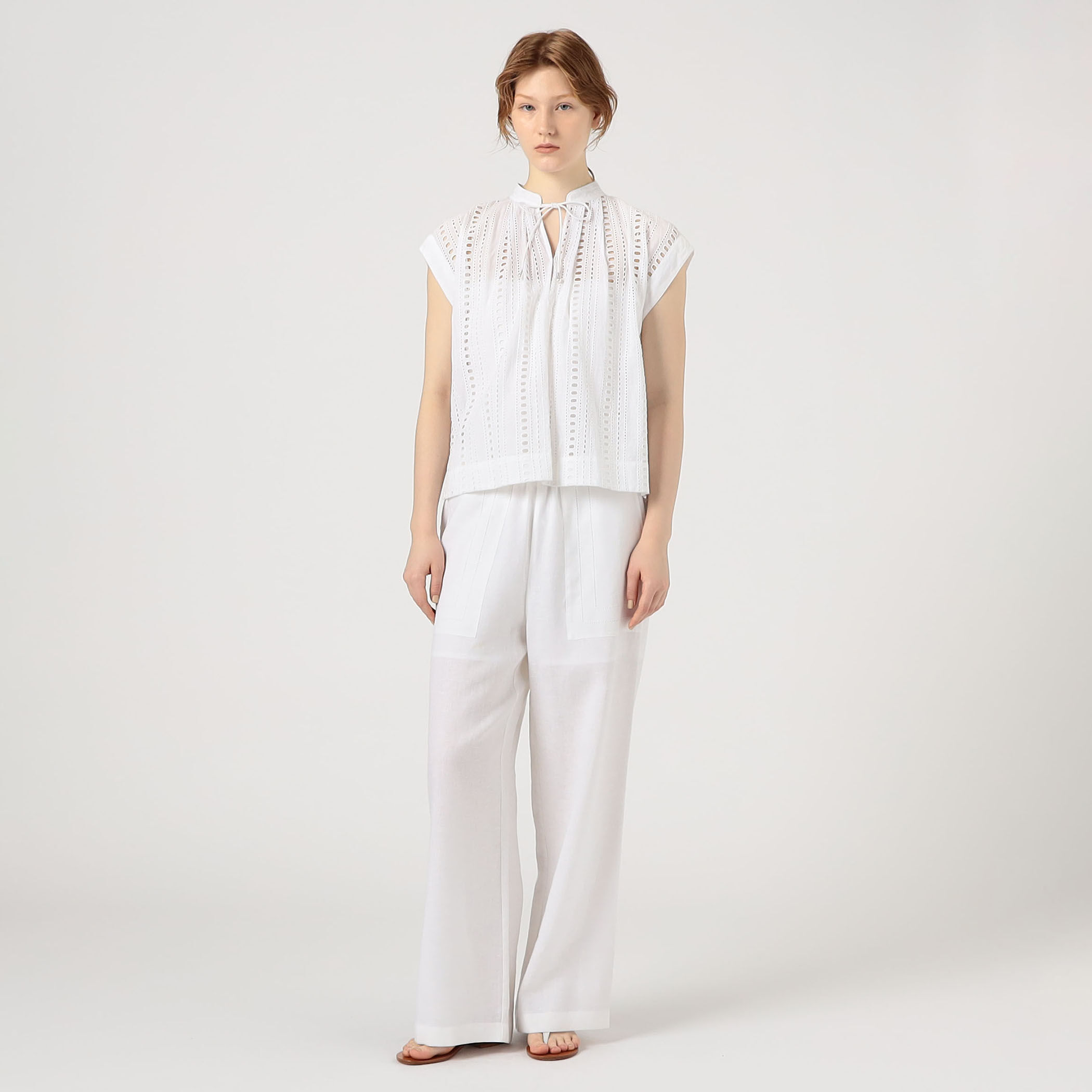 【TOMORROWLAND BUYING WEAR】【別注】ne Quittez pas BLACKCUTWORK トップス 別注】ne Quittez pas BLACKCUTWORK トップス｜トゥモローランド