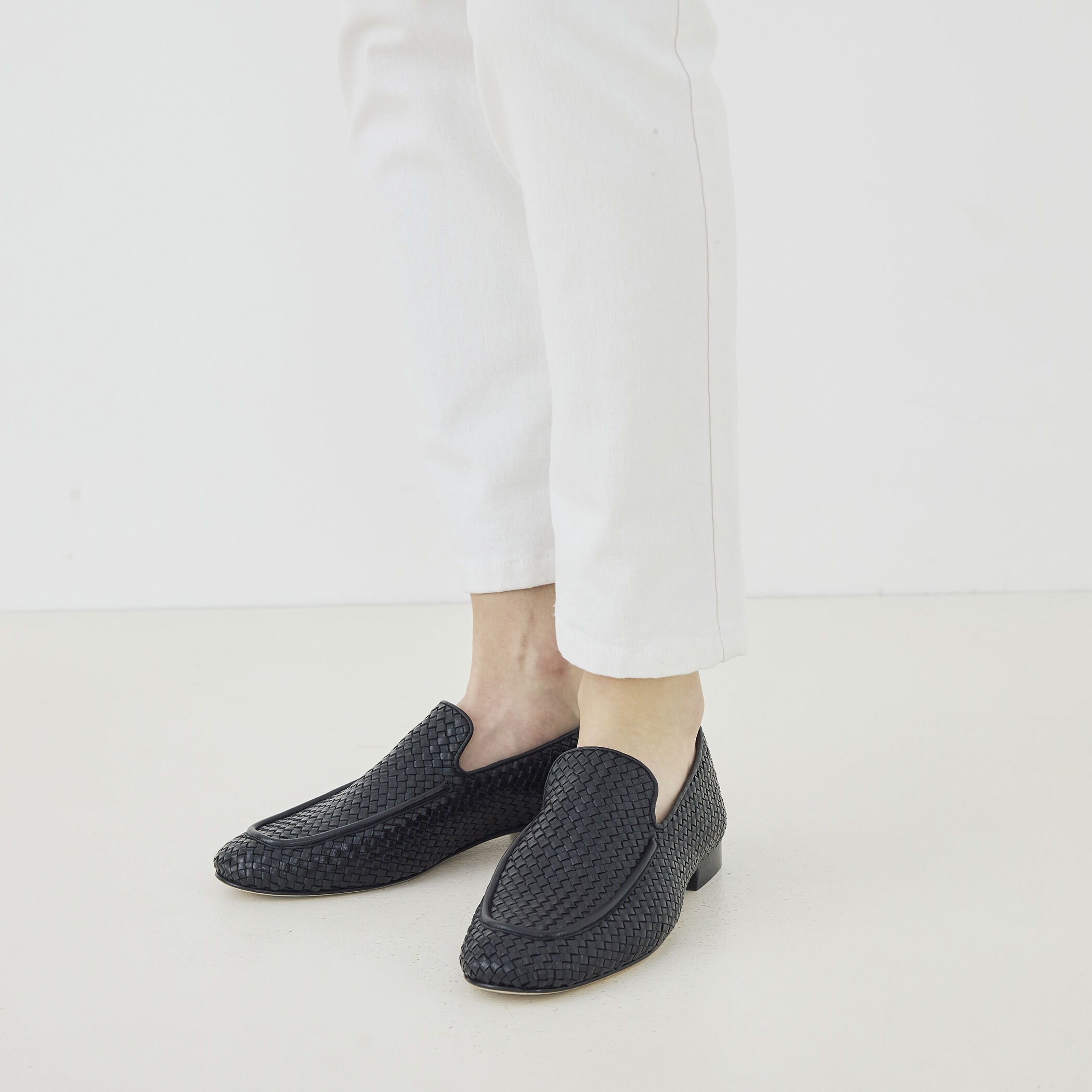 ストレッチツイル スリムパンツ｜トゥモローランド 公式サイト