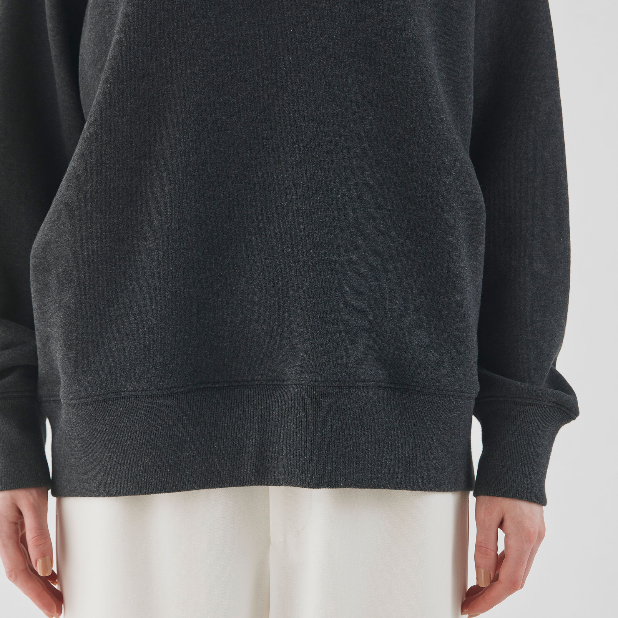 ドウイテリースエット クルーネックプルオーバー｜トゥモローランド