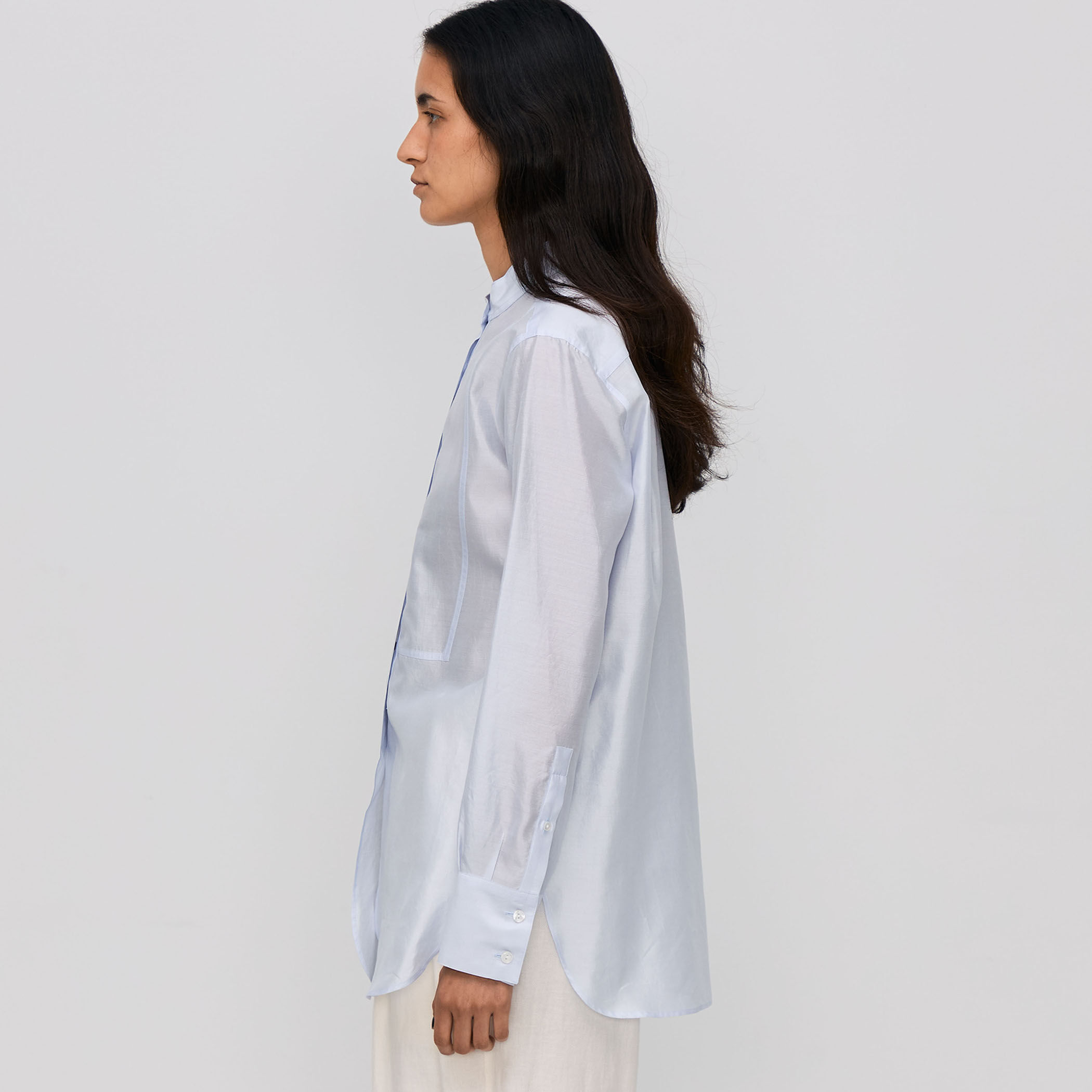 美品 トゥモローランド 3万円 シルクのスタンドカラーブラウス C318 BPF01_13_13012101101_3101