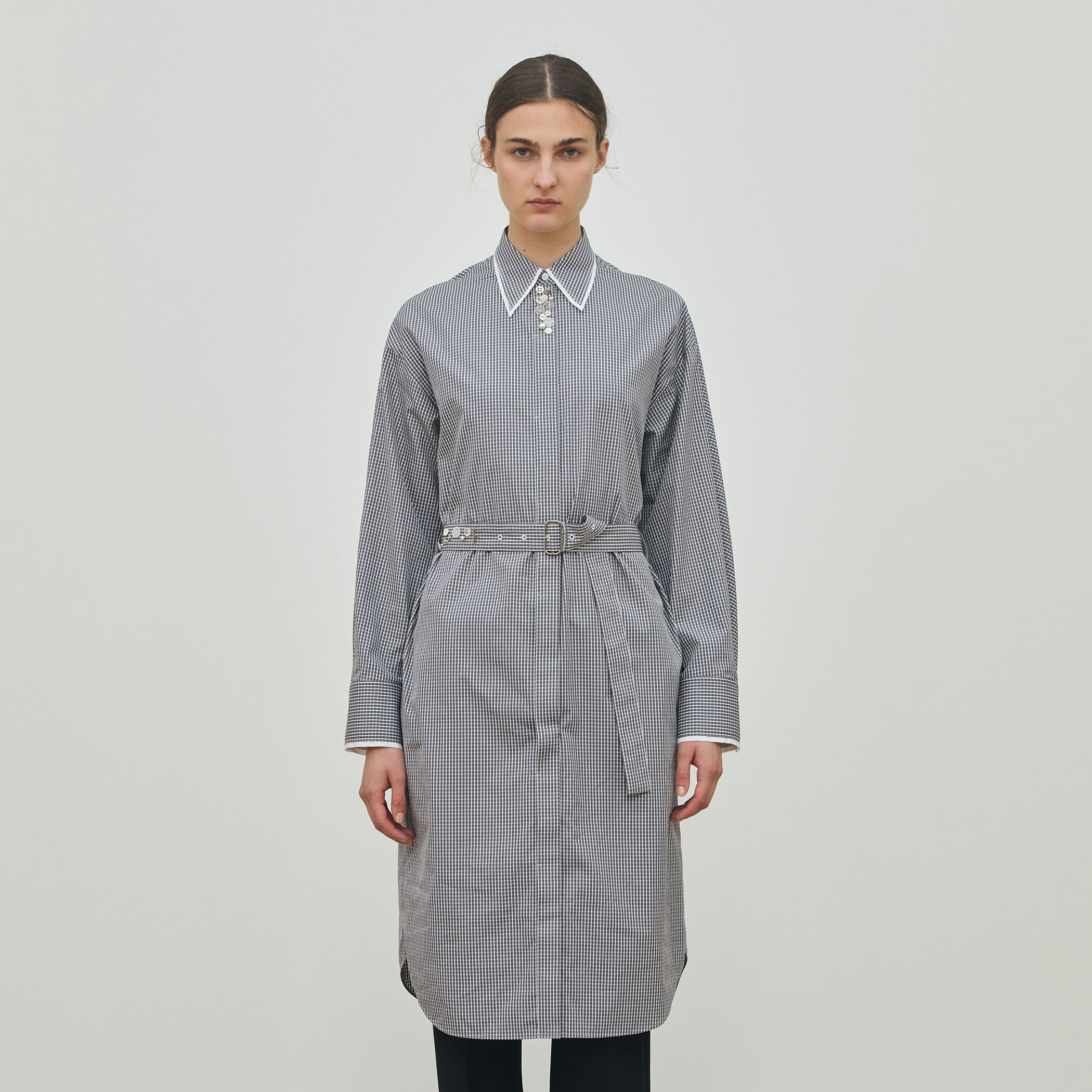 コンパクトプレーンコットン シャツワンピース｜トゥモローランド 公式通販