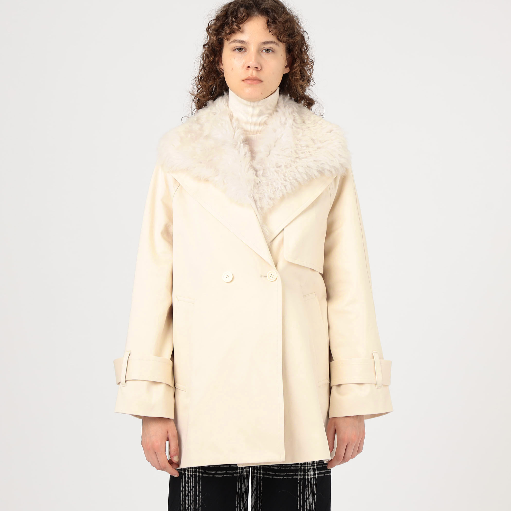 コットンサテン ムートンカラーコート｜トゥモローランド 公式通販