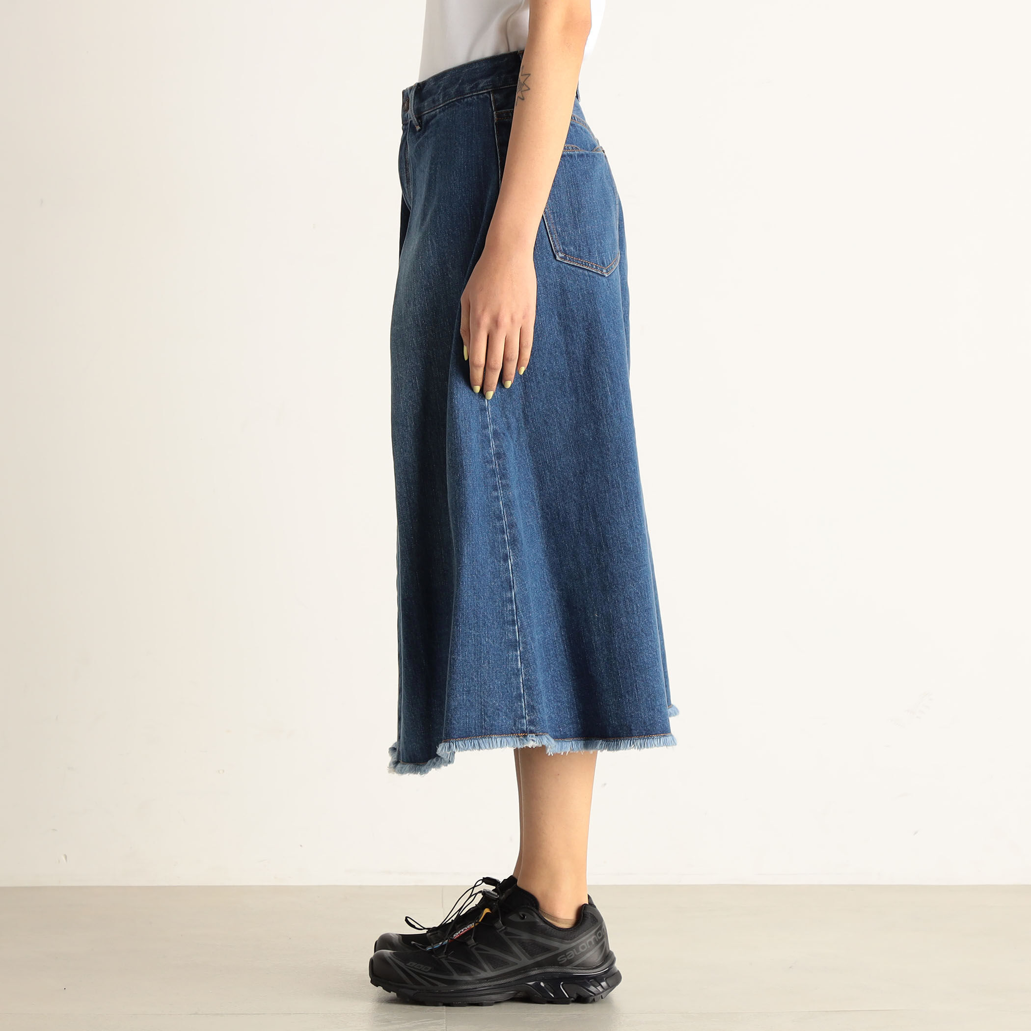 DT☆Intrend「1ALPACA」ストレッチコットンフレアスカート □コットンデニム フレアスカート｜トゥモローランド 公式通販