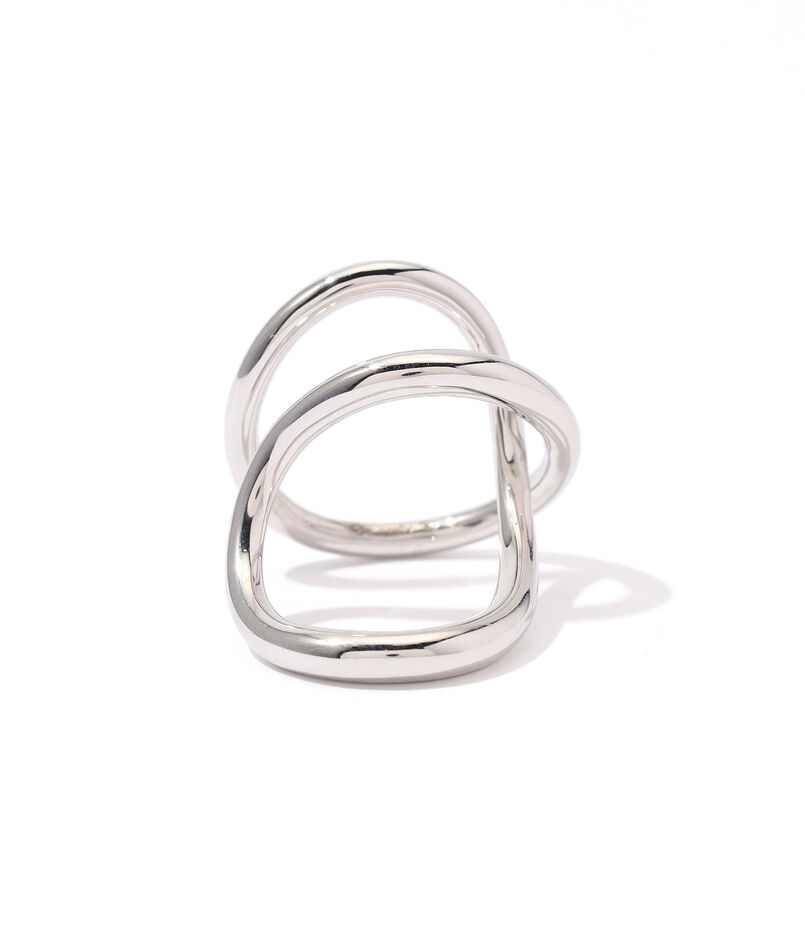 Charlotte Chesnais リボンリング