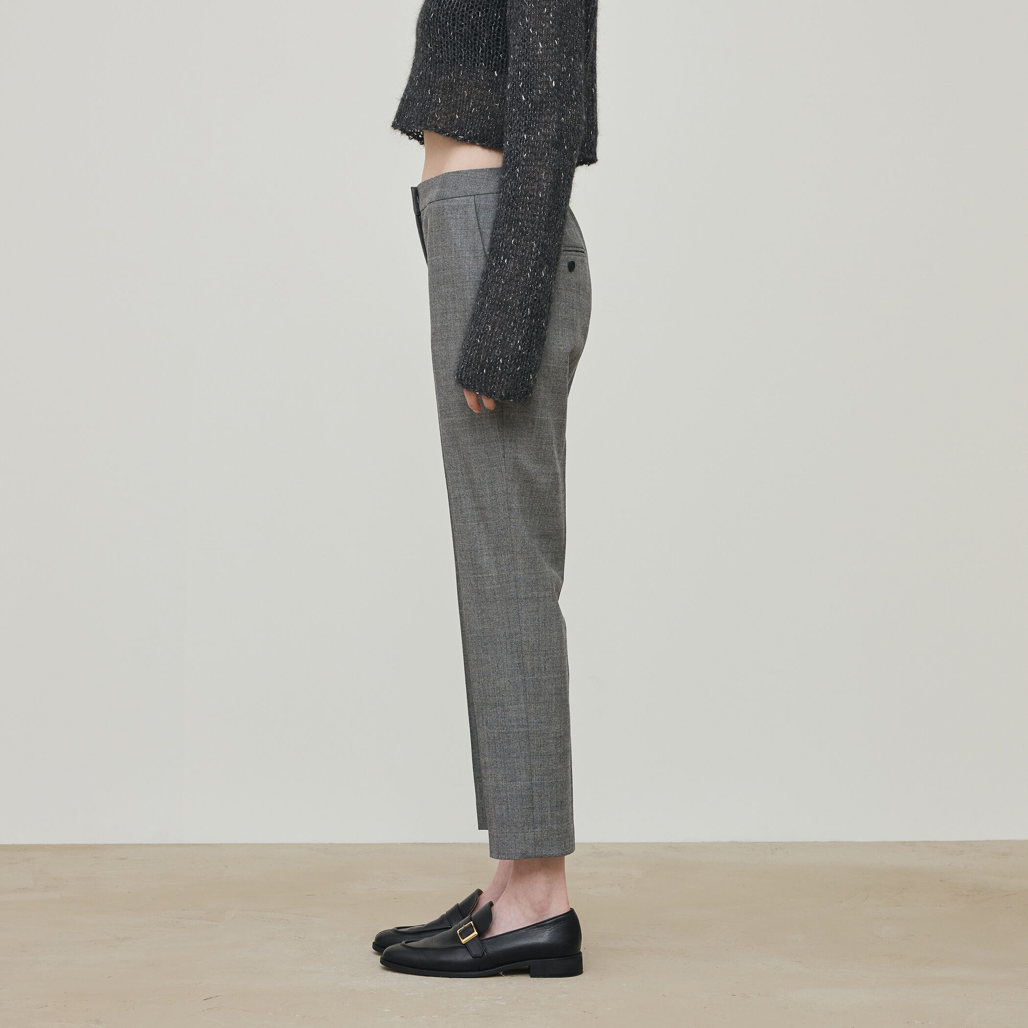 フランネルウールストレッチ シガレットパンツ｜トゥモローランド 公式通販