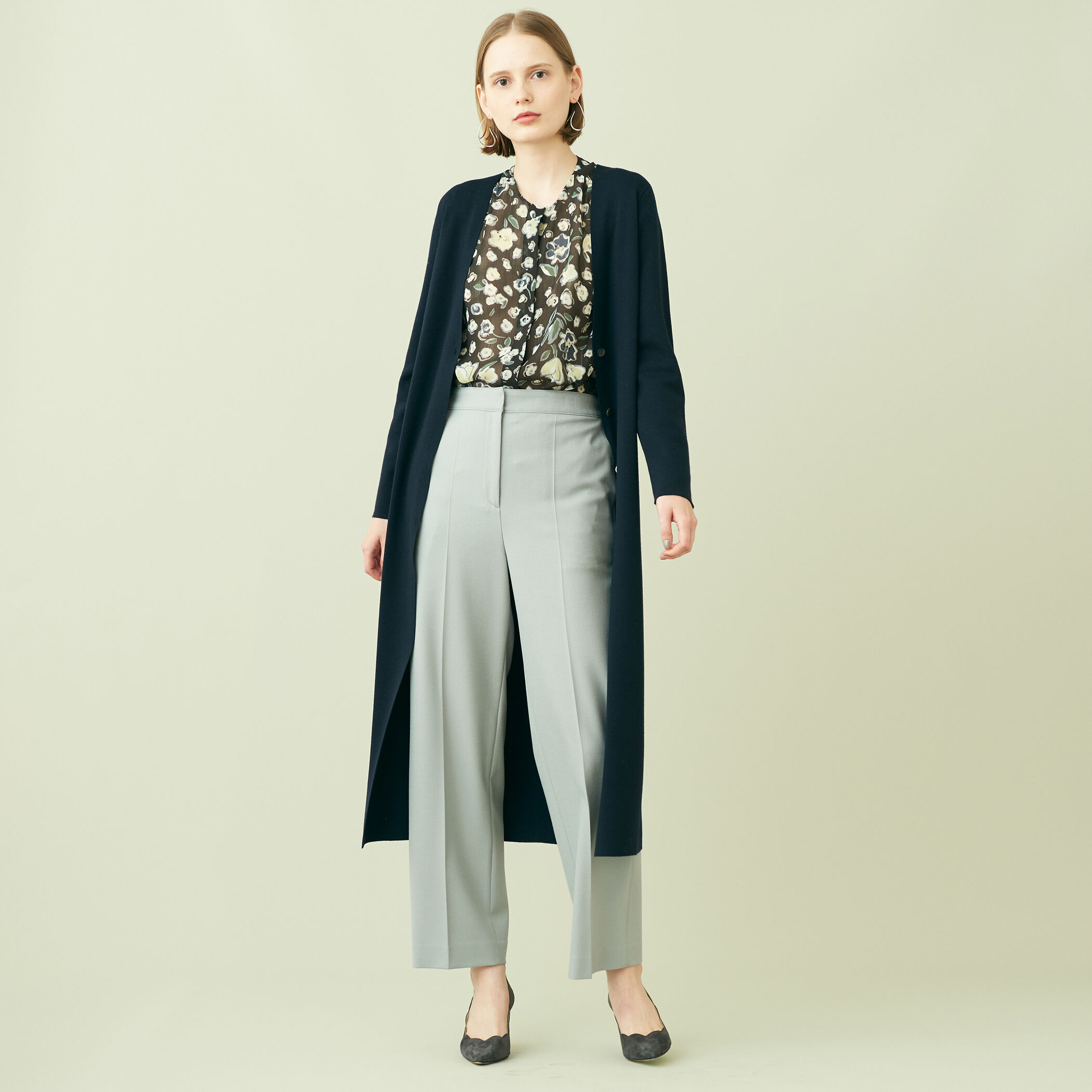 TOMORROWLAND/BALLSEY ストレッチウールストレートパンツ　新品 デュアルストレッチウール ストレートパンツ｜トゥモローランド