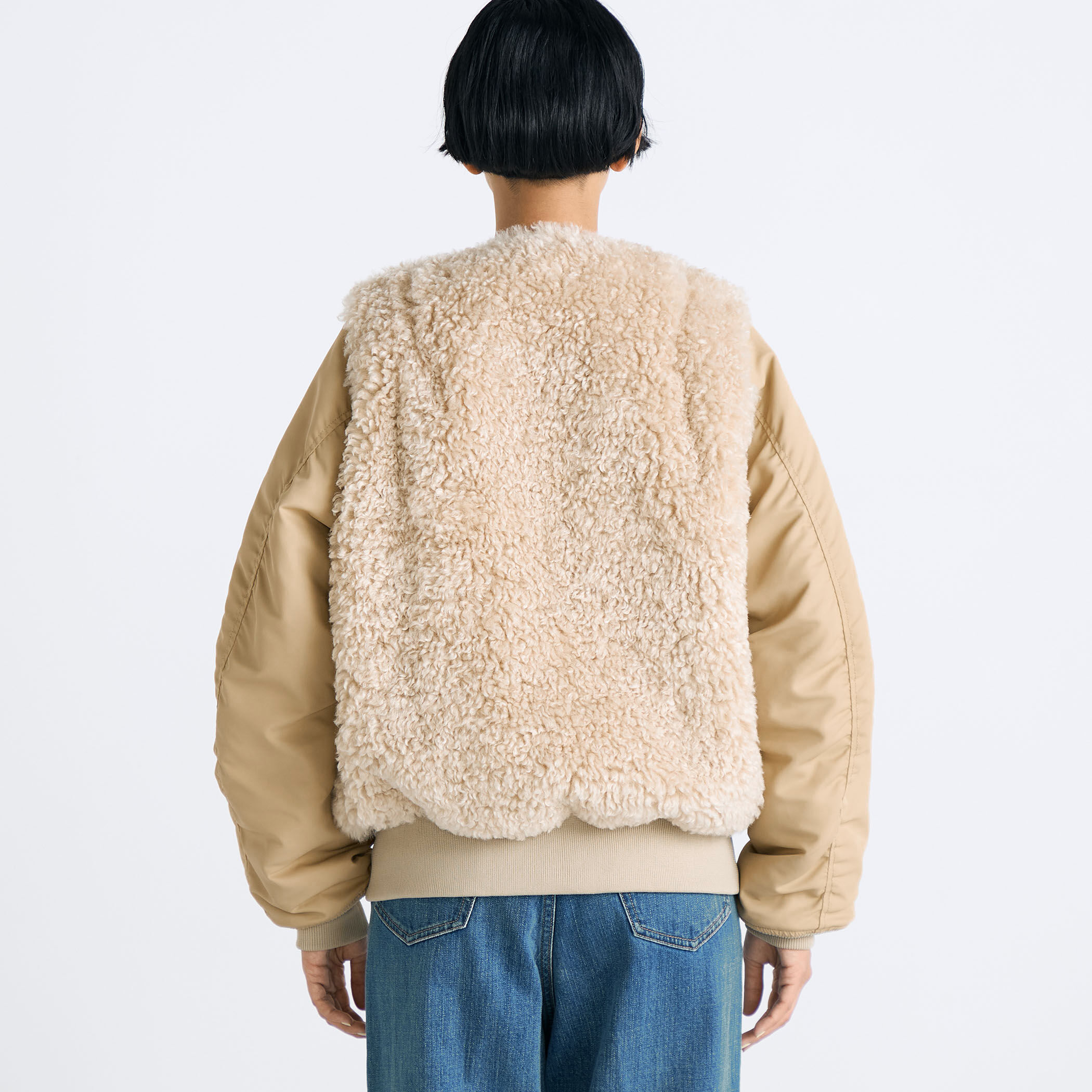 別注】HYKE FAUX SHEARLING TYPE MA-1JACKET｜トゥモローランド