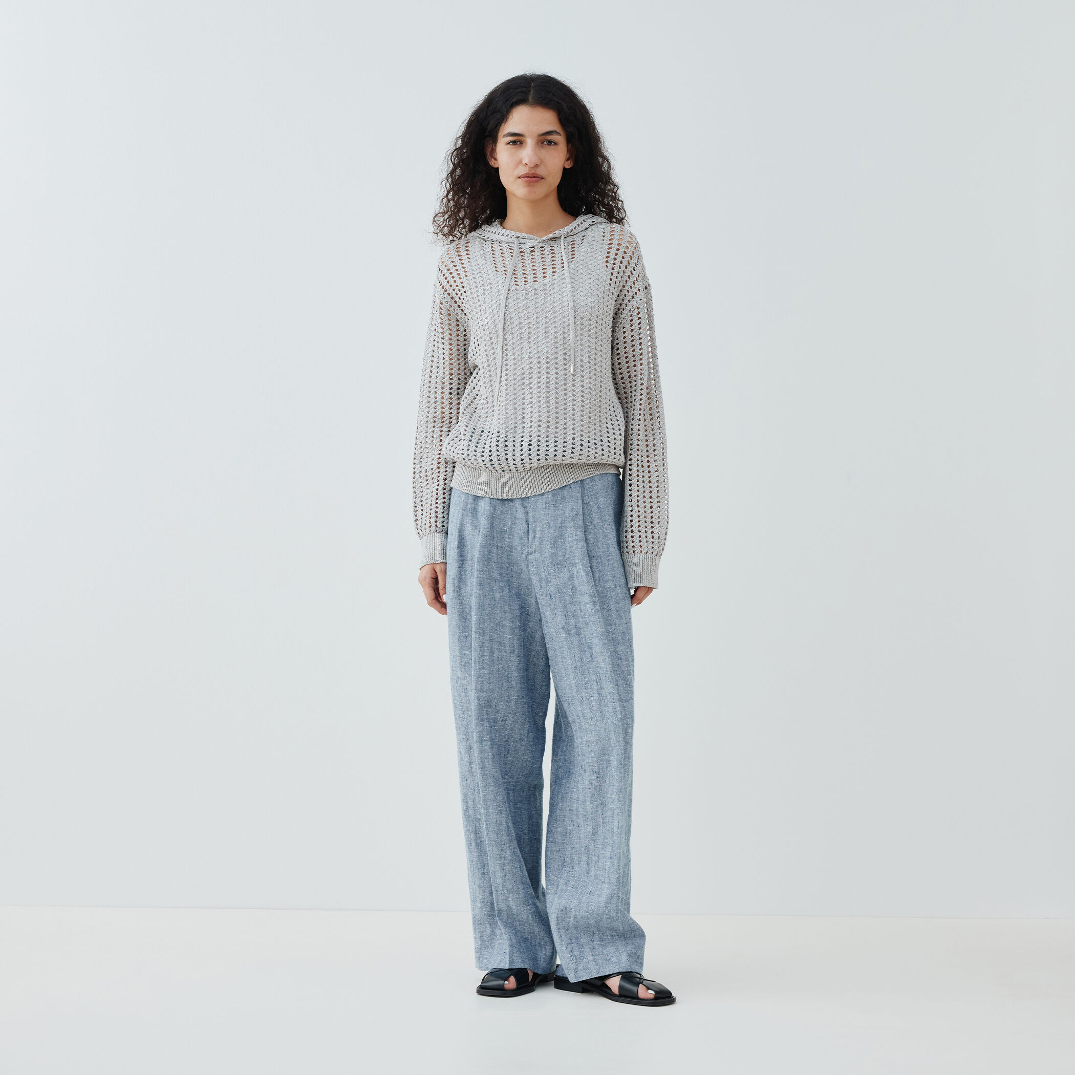 ブラッシュドリネン ツータックパンツ｜トゥモローランド 公式通販