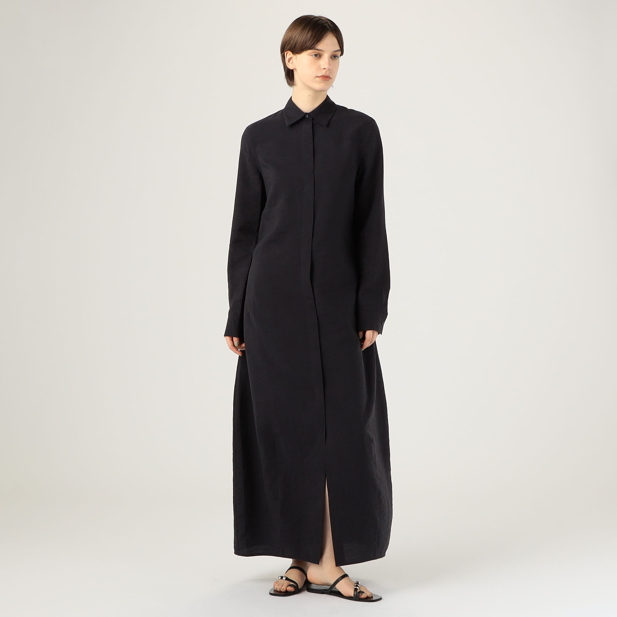 送料込/関税込■toteme■コットン&シルクシャツドレス TOTEME パラシュートシャツドレス|トゥモローランド 公式通販