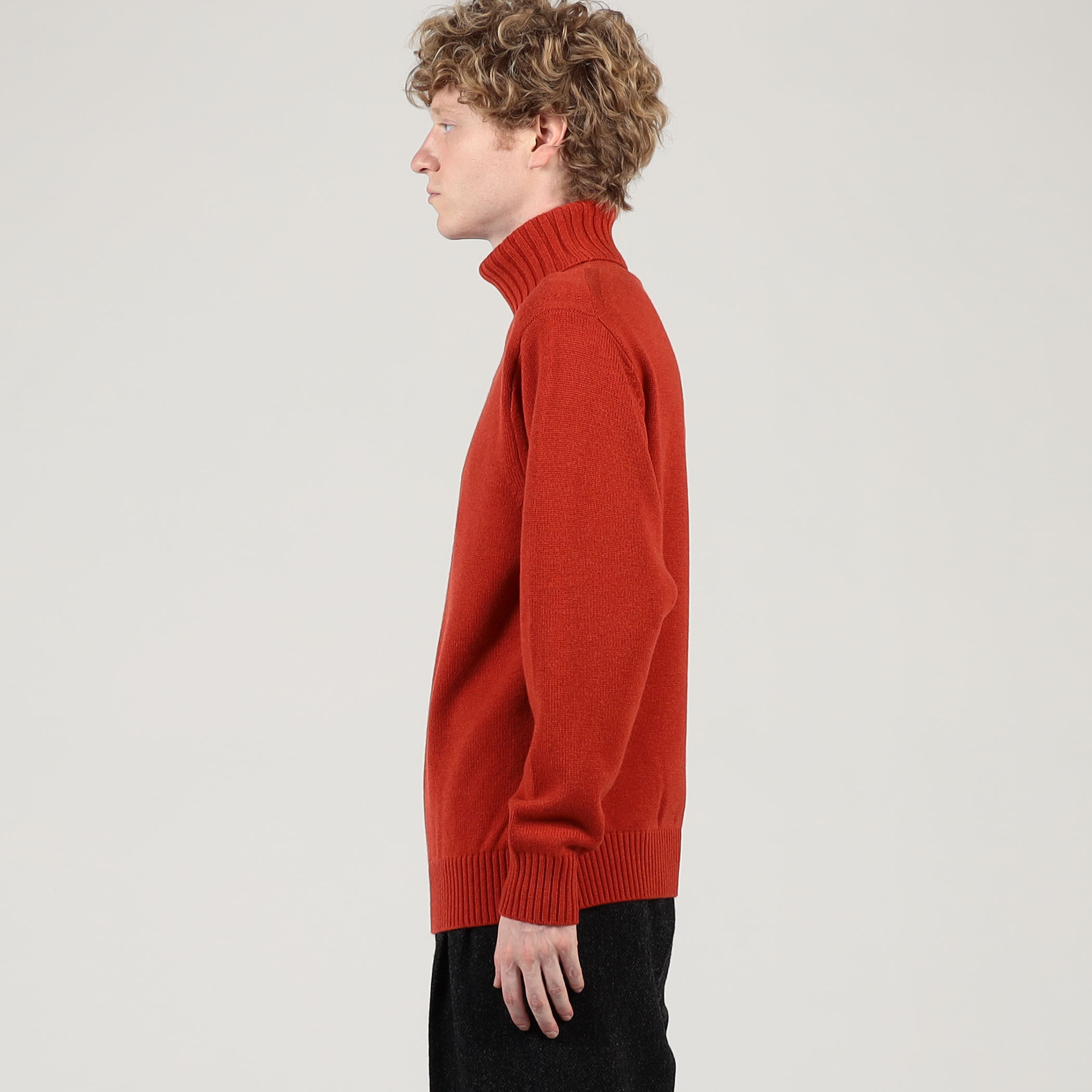 TOMORROWLAND tricot スーパーファインラムウール タートルネック