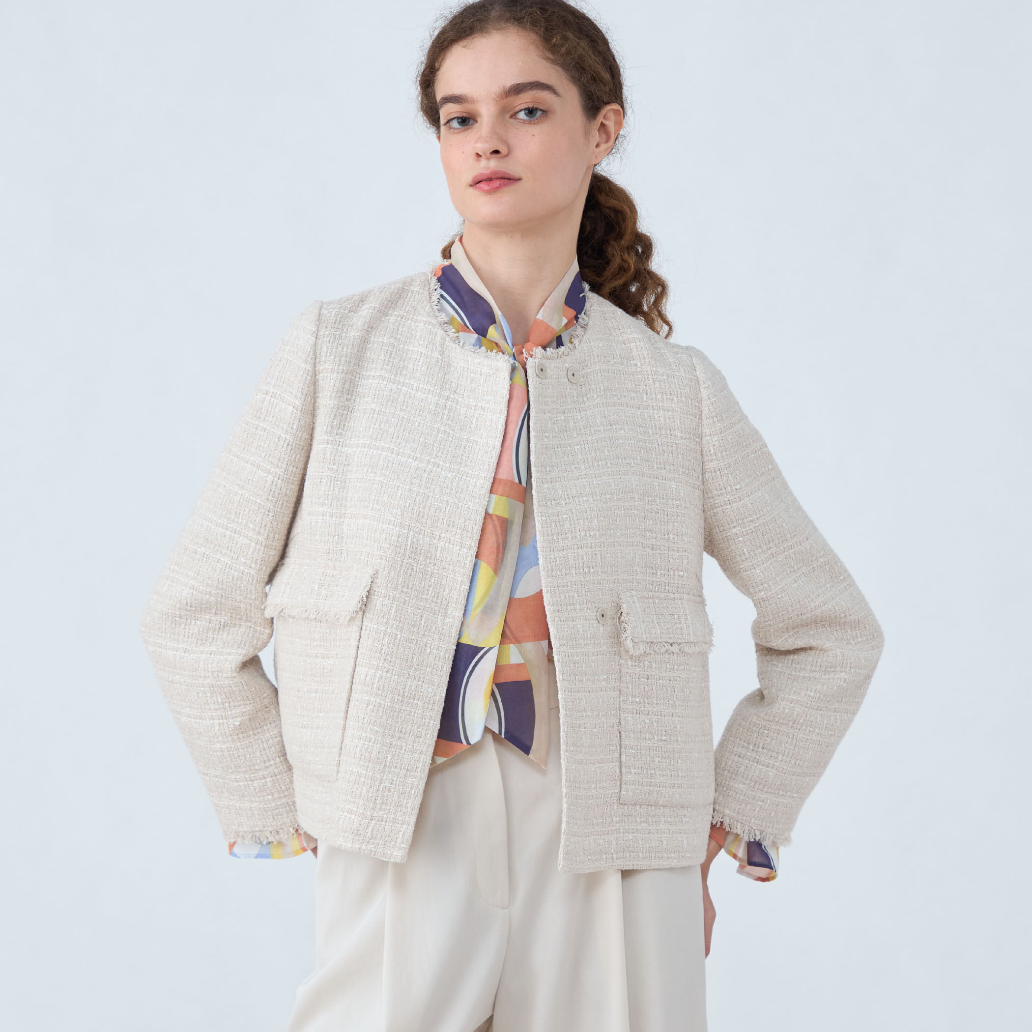 【人気】BALLSEY TOMORROWLAND ツイード ジャケット ラメ ラメミックスツイード セミダブルクルージャケット｜トゥモローランド