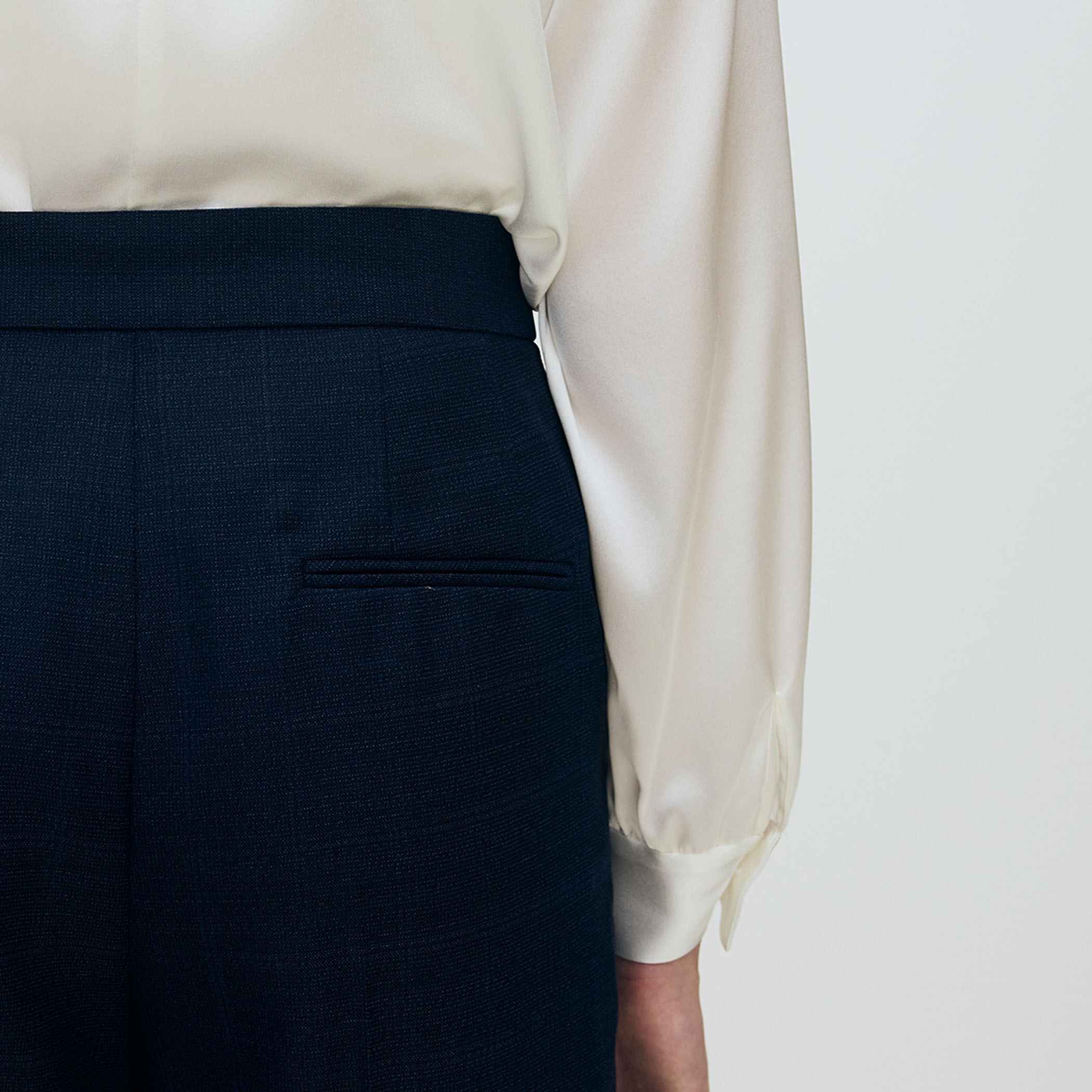 ZELANDER NATURAL STRETCH ストレートパンツ｜トゥモローランド 公式通販