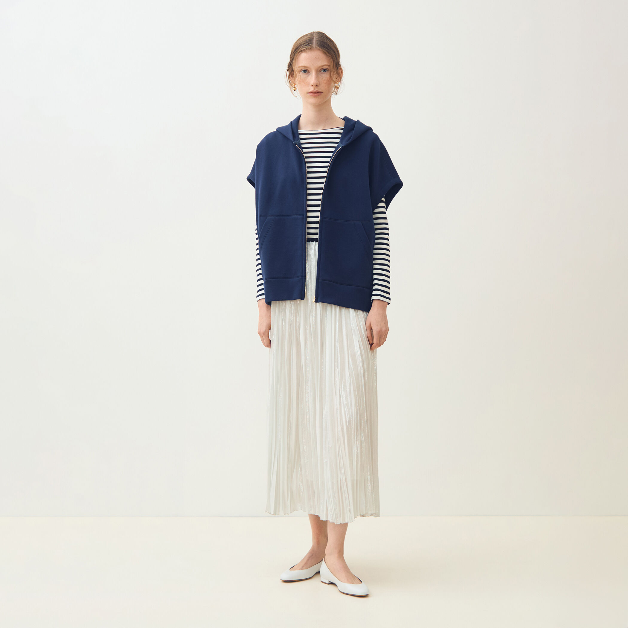 コットンダンボール フーデッドジレ｜トゥモローランド 公式サイト