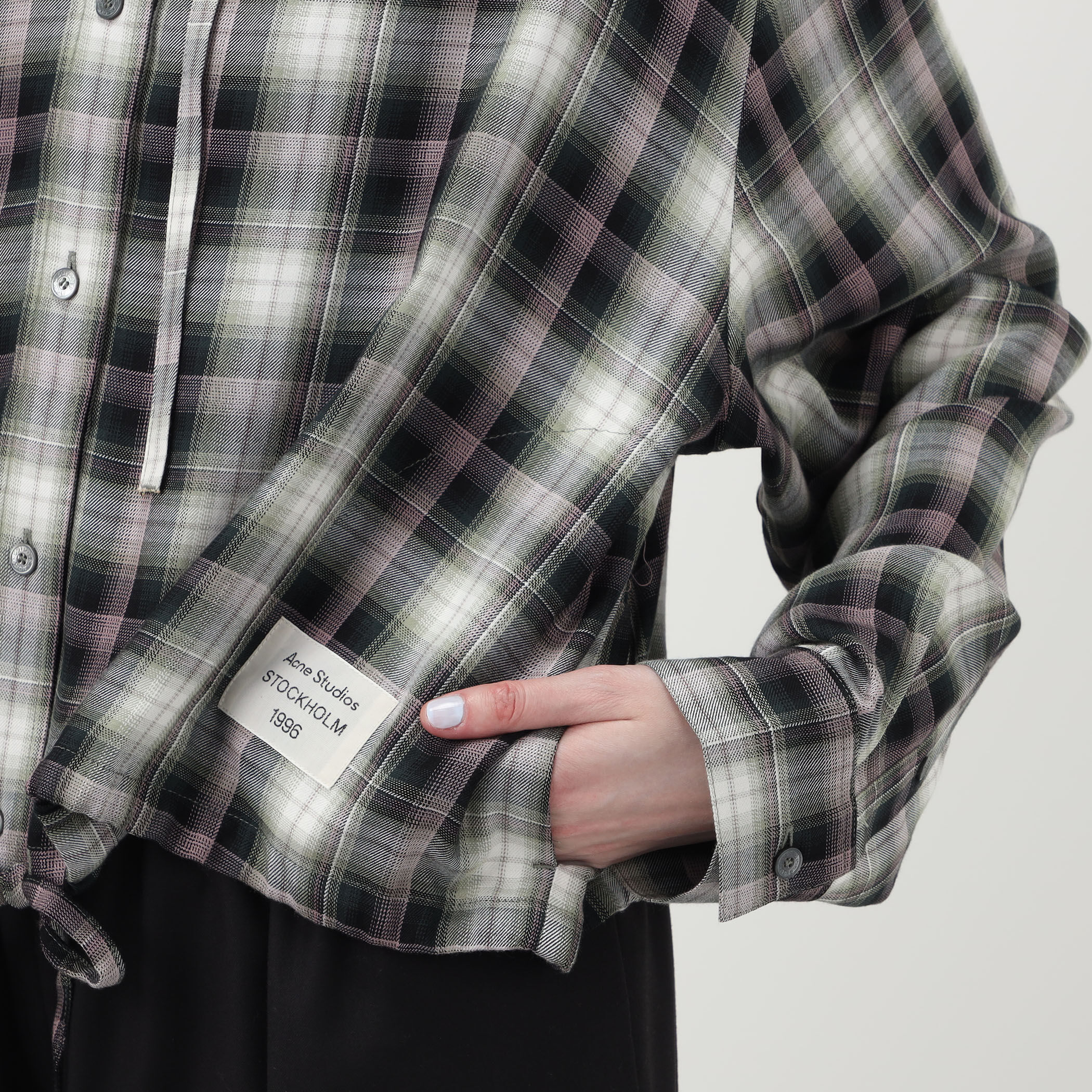 Acne Studios チェック フーデッドオーバーシャツ｜トゥモローランド