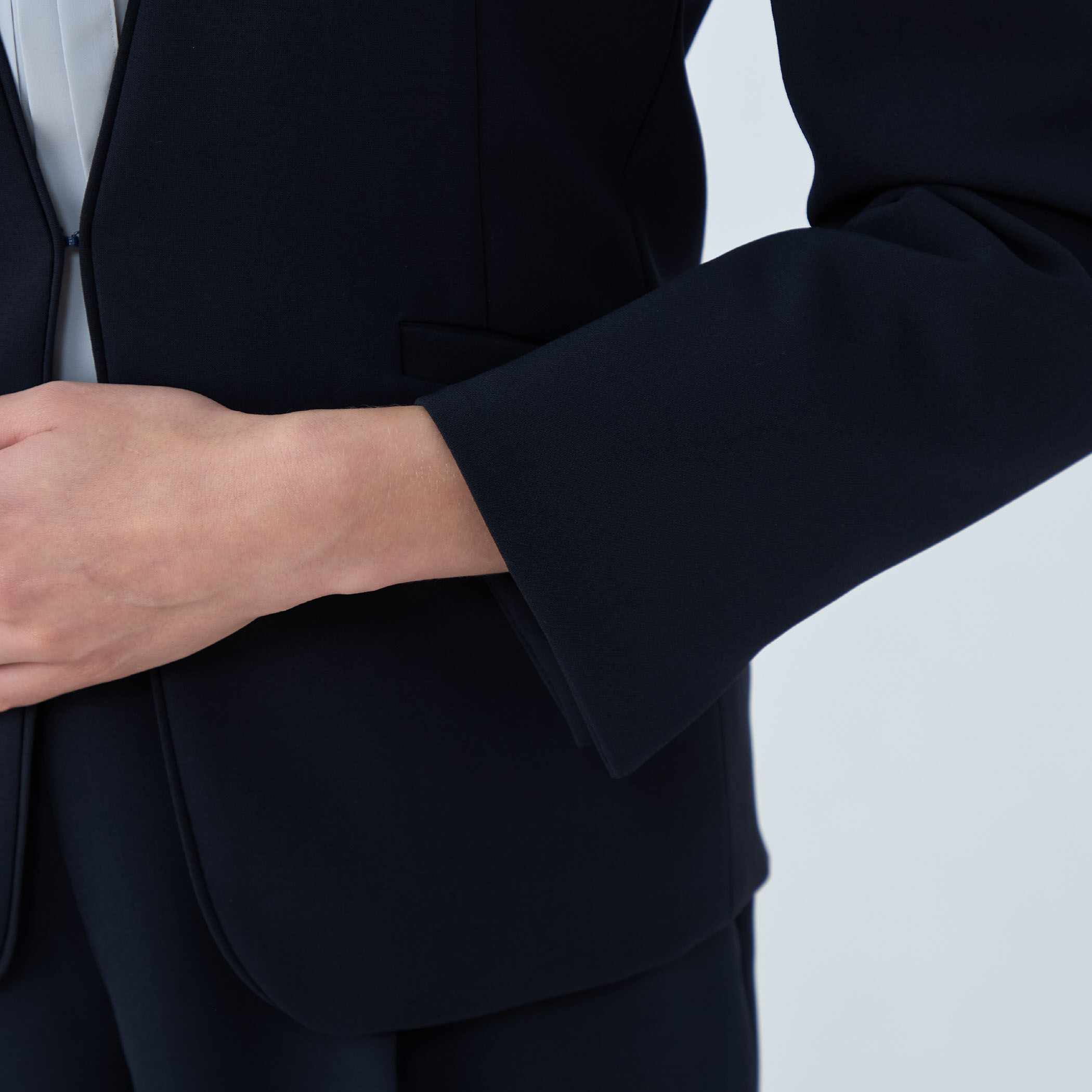 ドライダブルクロス ノーカラージャケット｜トゥモローランド 公式通販