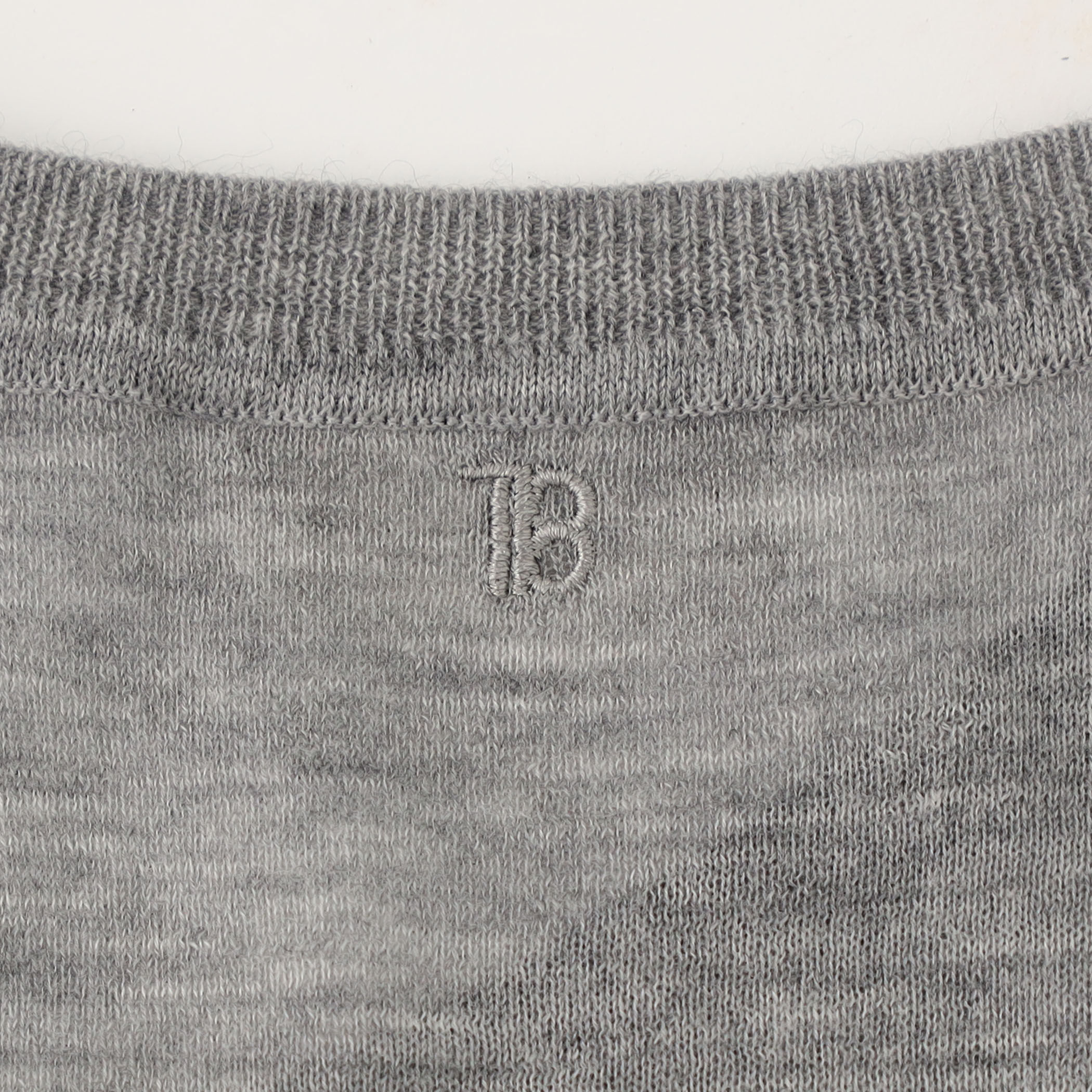 ハイゲージカシミヤ Vネックプルオーバー｜トゥモローランド 公式通販