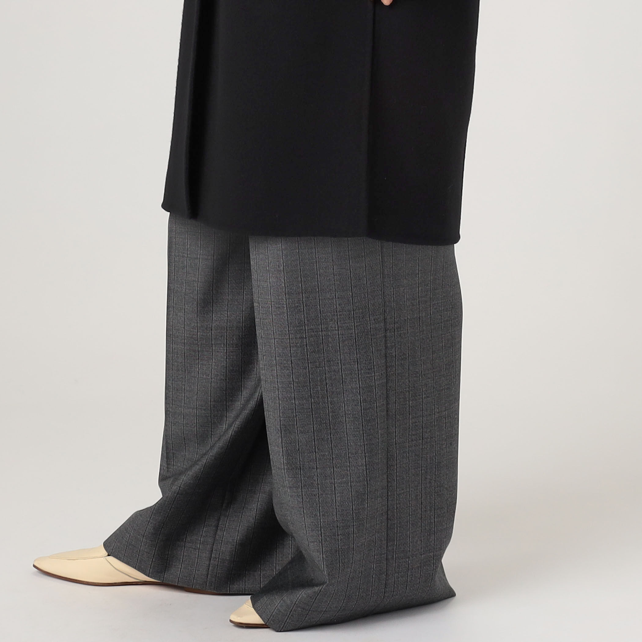 MARNI（マルニ）<br>GLMA0098KS ノースリーブコート  24152000138 MARNI（マルニ）GLMA0098KS ノースリーブコート 24152000138