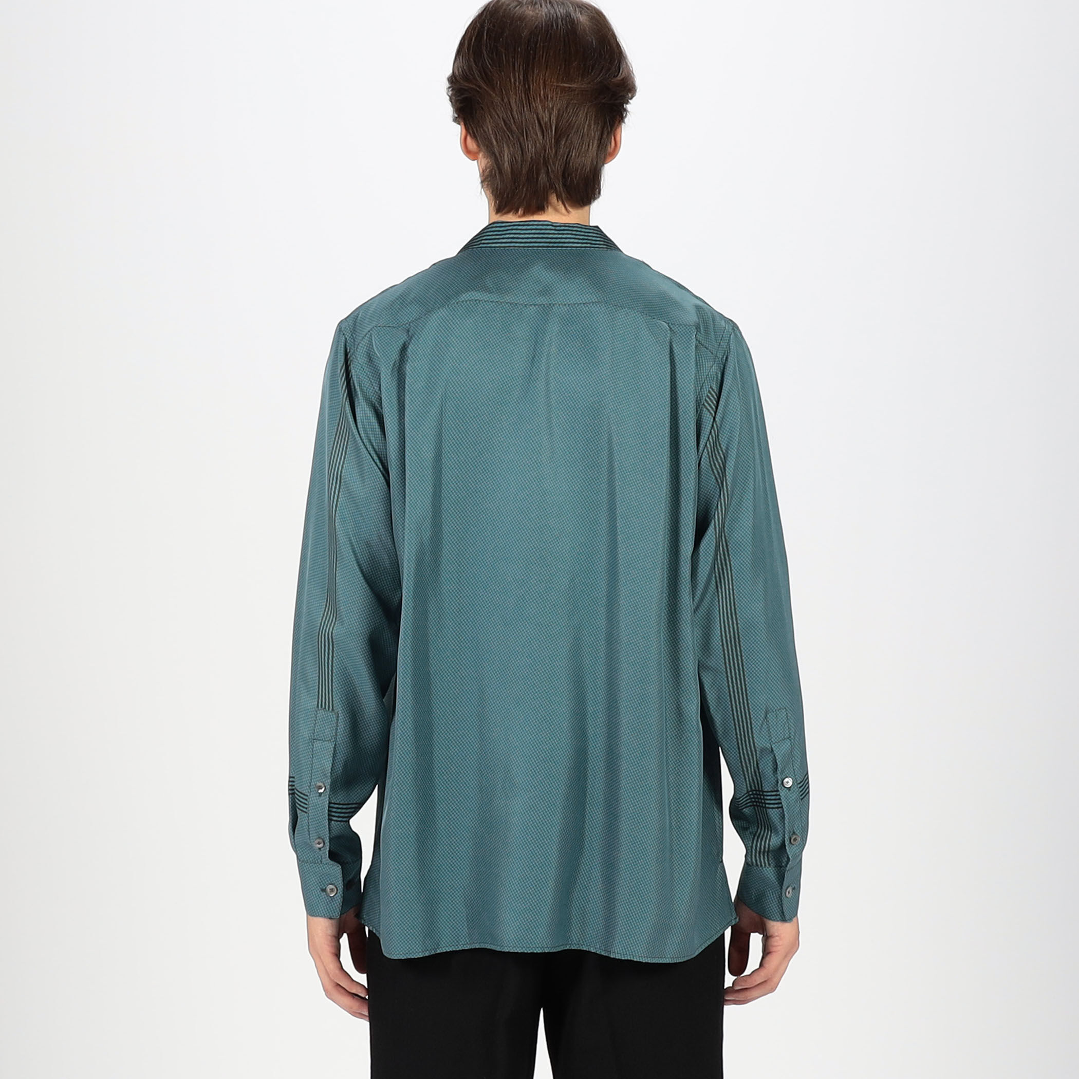 シルクツイル パネルプリント オープンカラーシャツ｜トゥモローランド