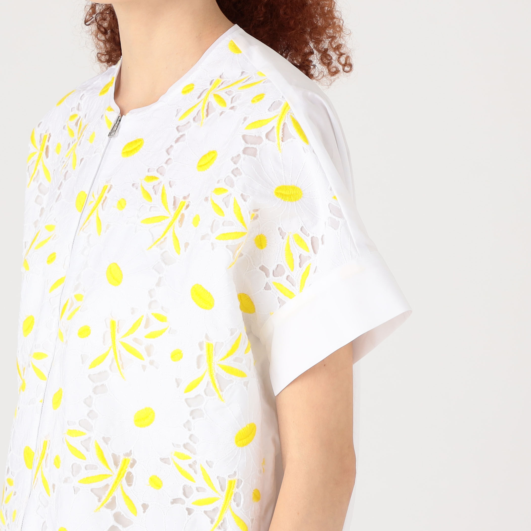 新品タグ付き/トゥモローランド/デイジーポップジップアップブラウス デイジーポップ ジップアップブラウス｜トゥモローランド 公式通販