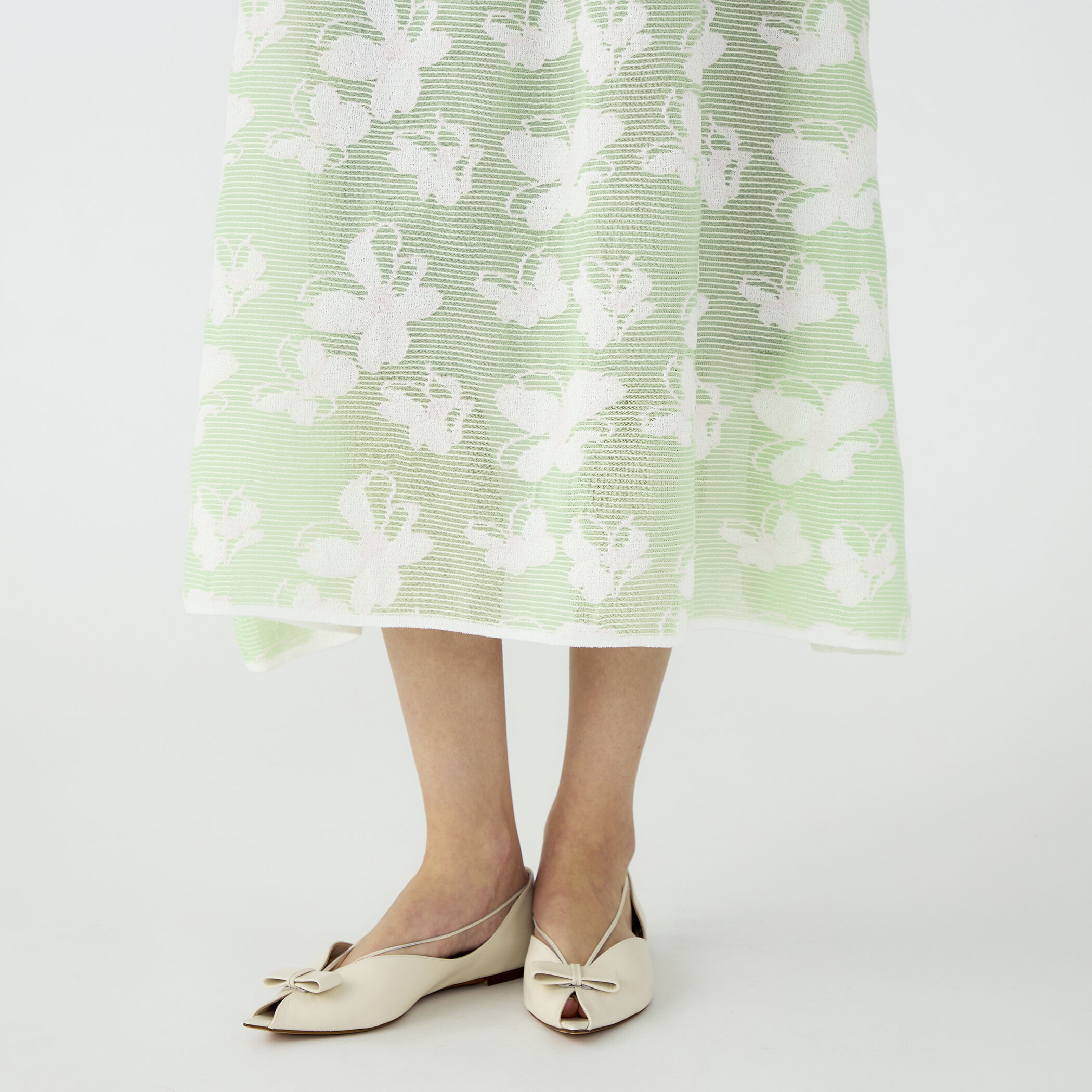 シースルーフラワー ギャザースカート｜トゥモローランド 公式通販