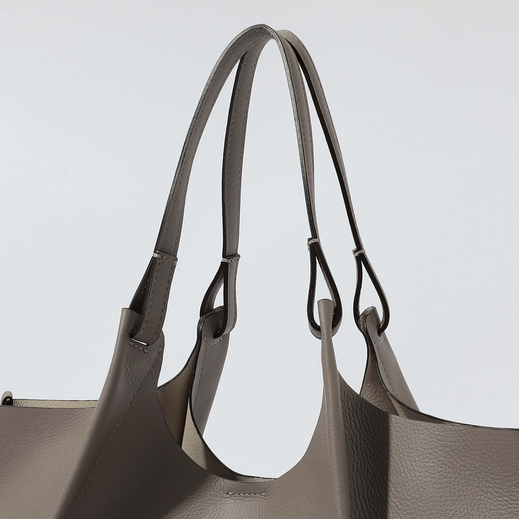 GIANNI CHIARINI DUA ショルダーバッグ｜トゥモローランド 公式サイト