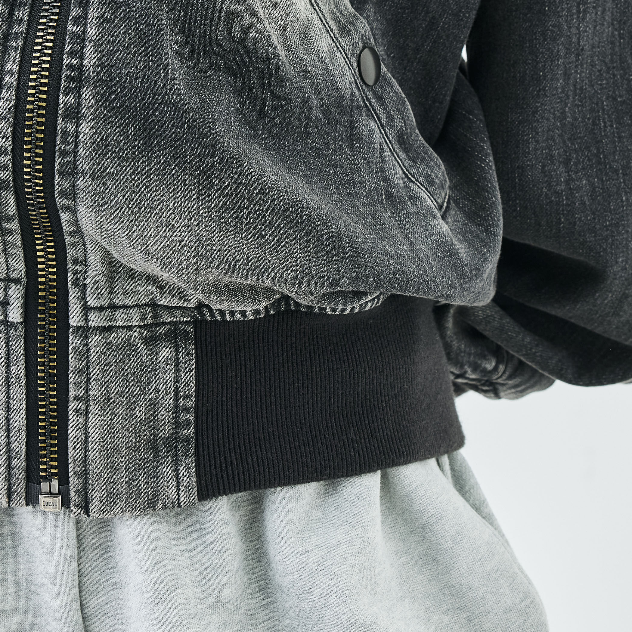MA-1ジャケット ブラック グレー THE CASUAL｜ハイストレッチナイロン撥水MA-1ジャケット | Rakuten