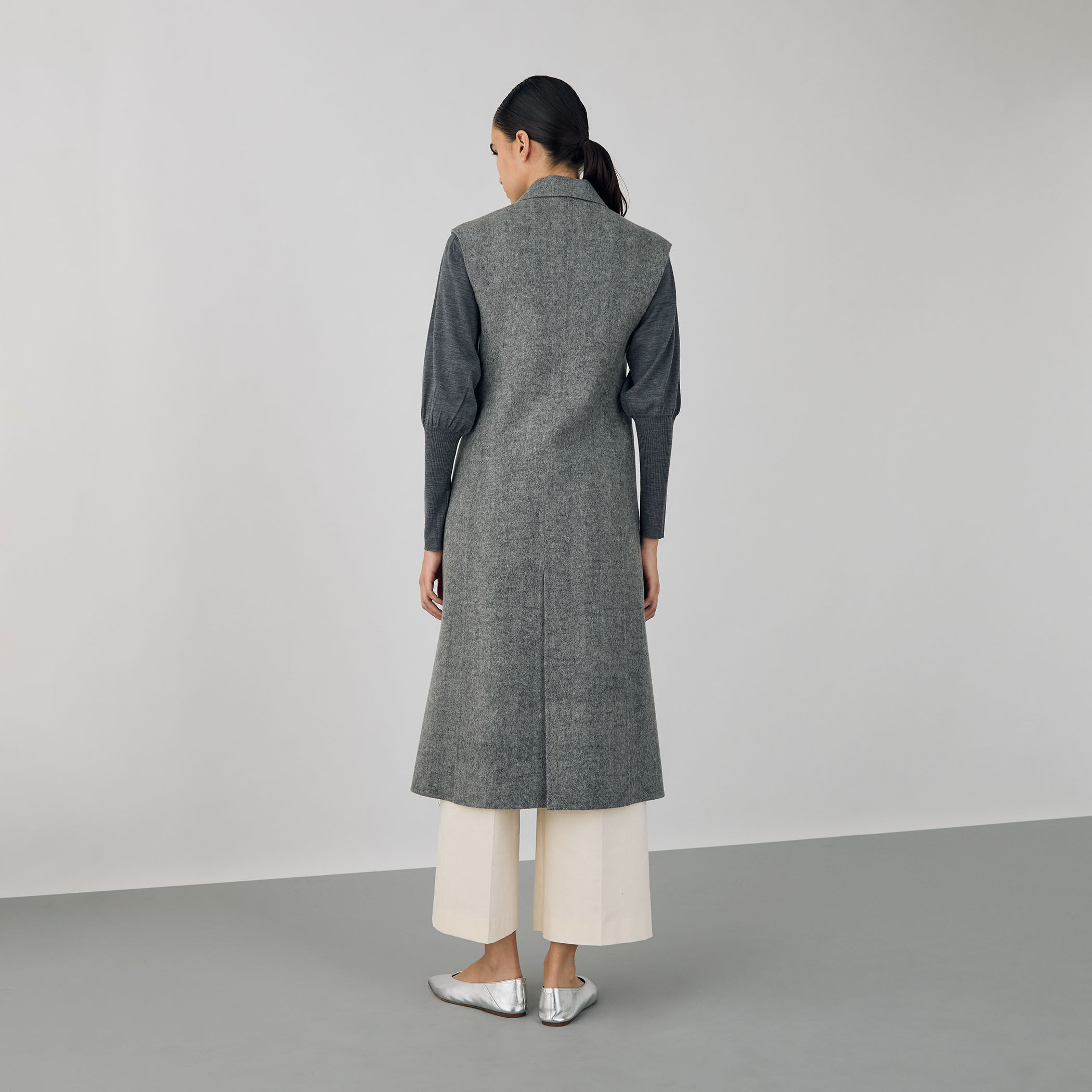 シュワ⭐︎トゥモローランド・ジレ TOMORROWLAND｜スチュワートファンシー フロンタブルジレ | Rakuten