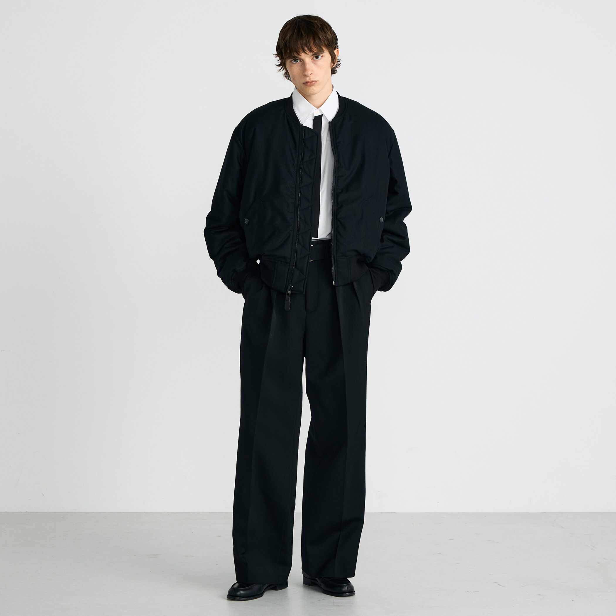 Super120's カレッジフラノ MA-1ブルゾン｜トゥモローランド