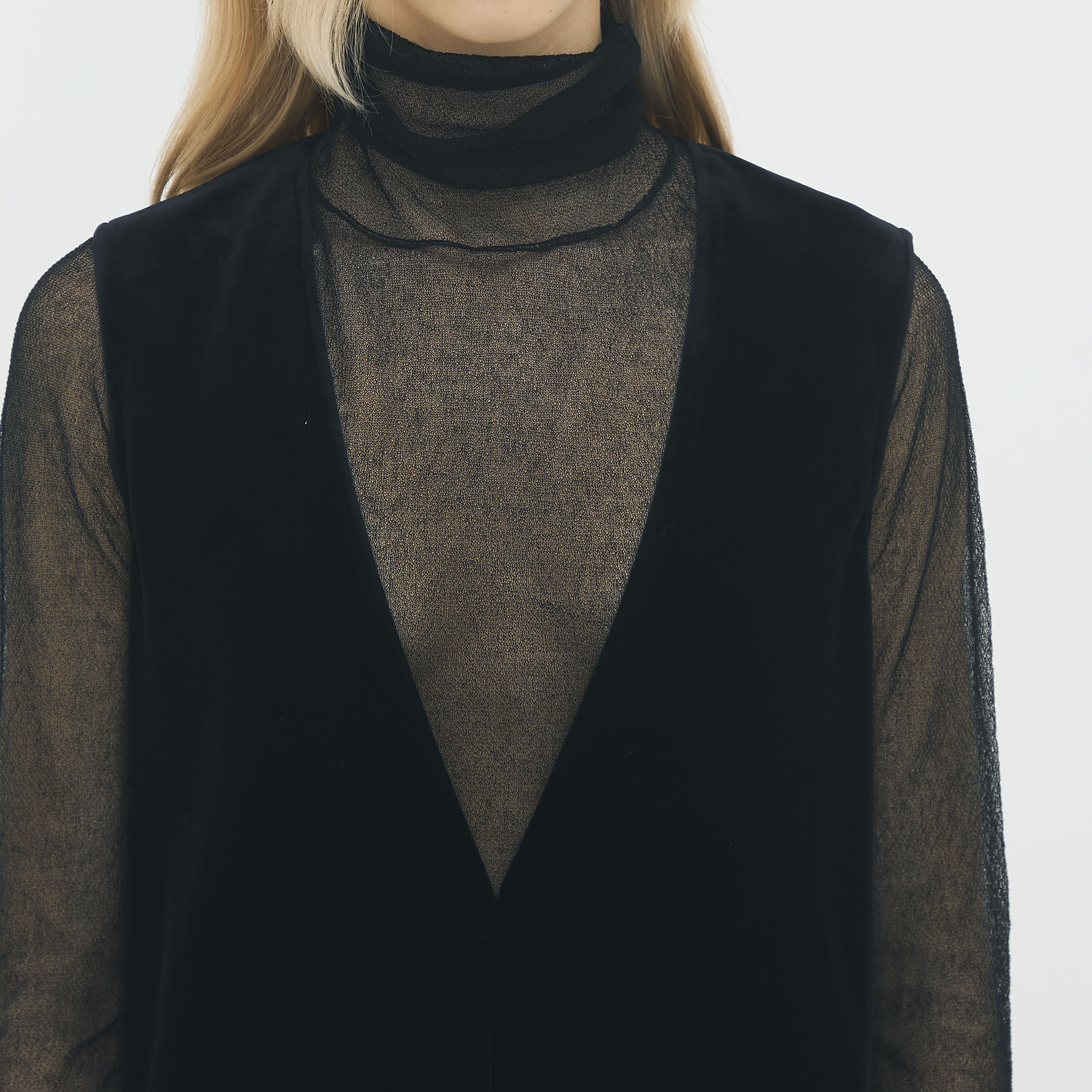 GABRIELA COLL GARMENTS Vネック ベロアロングワンピース GABRIELA COLL GARMENTS / CHIKA / SALON adam et ropé ｜J'aDoRe JUN