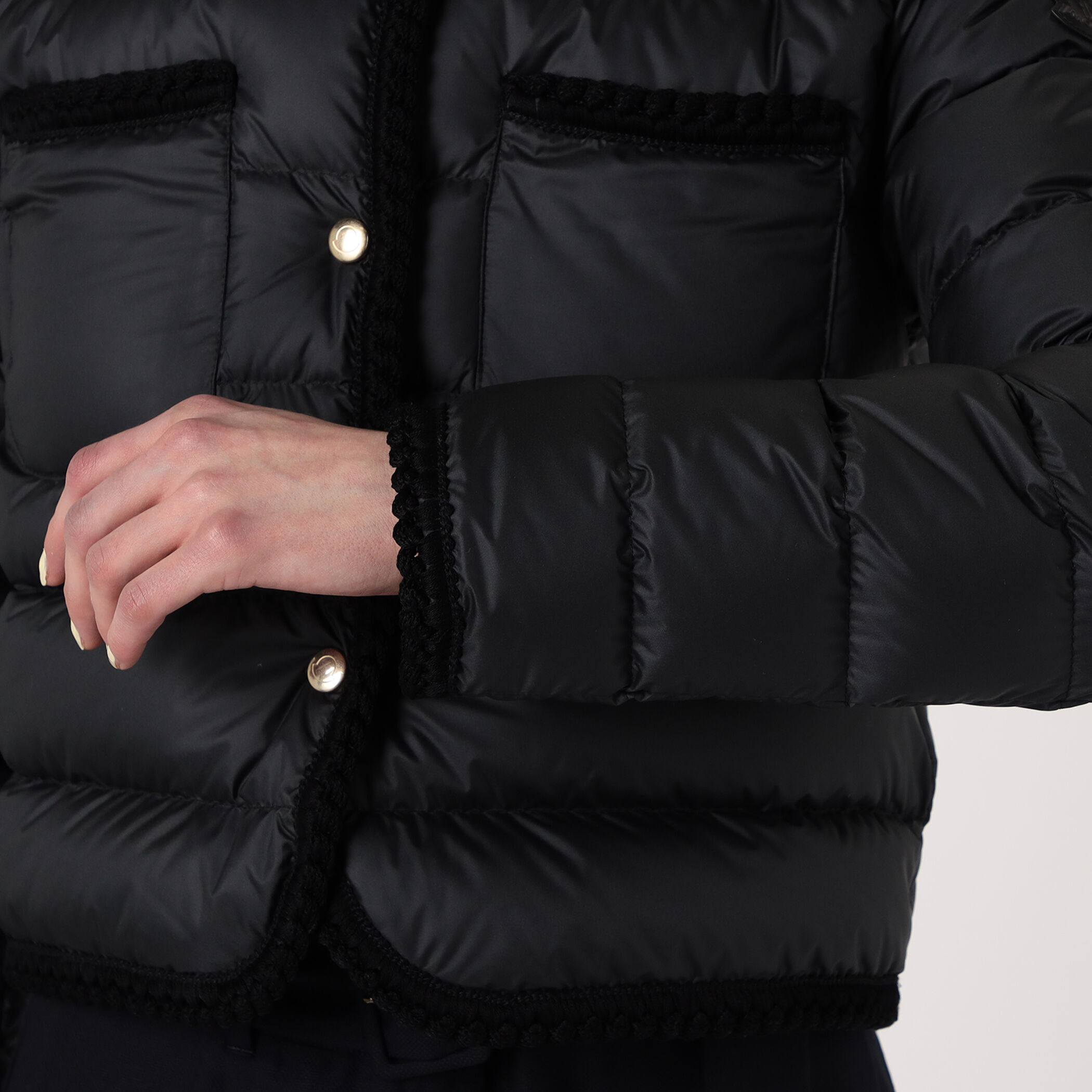 MONCLER GENCAY ショートダウンジャケット｜トゥモローランド