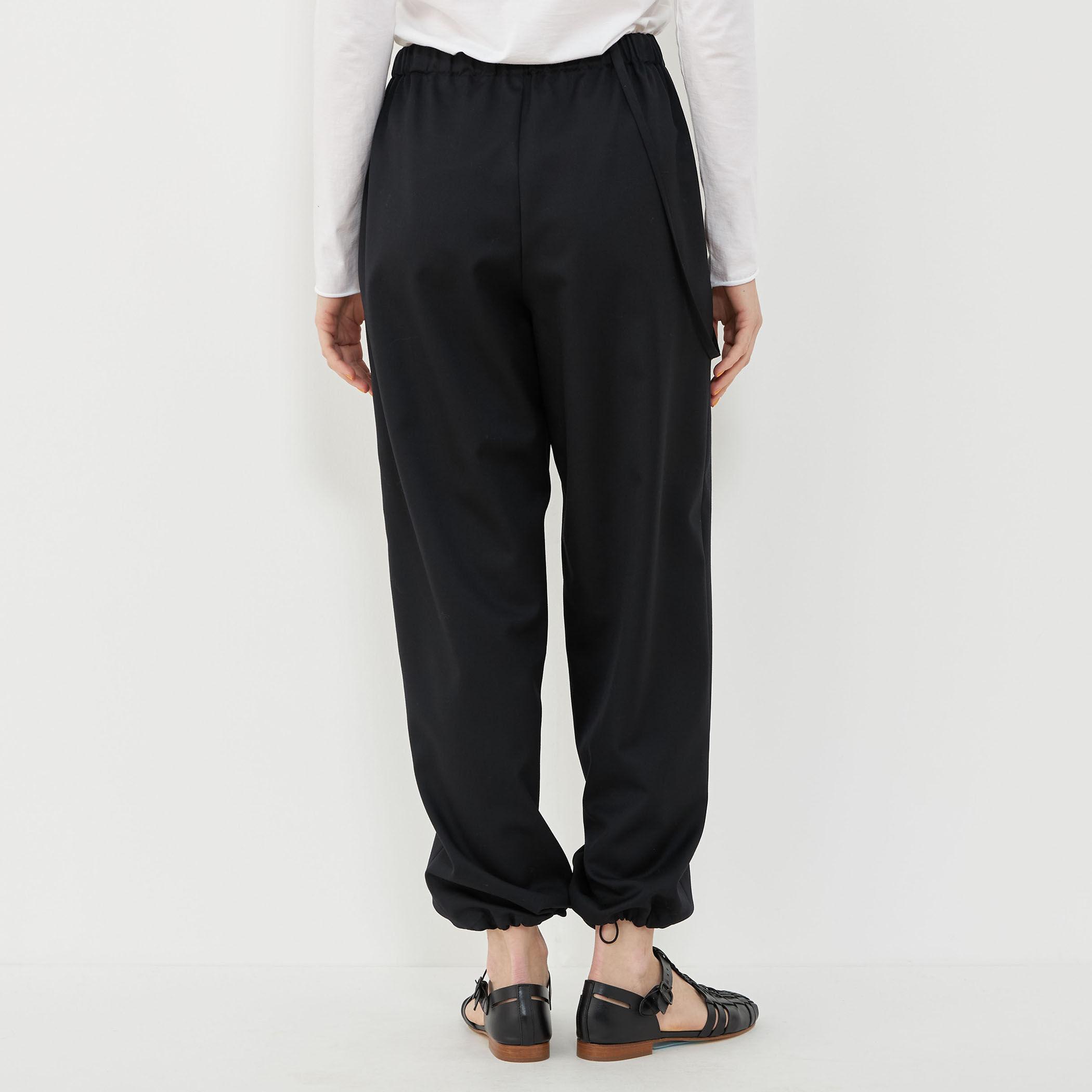 ウォッシャブルギャバイージーパンツ｜トゥモローランド 公式通販