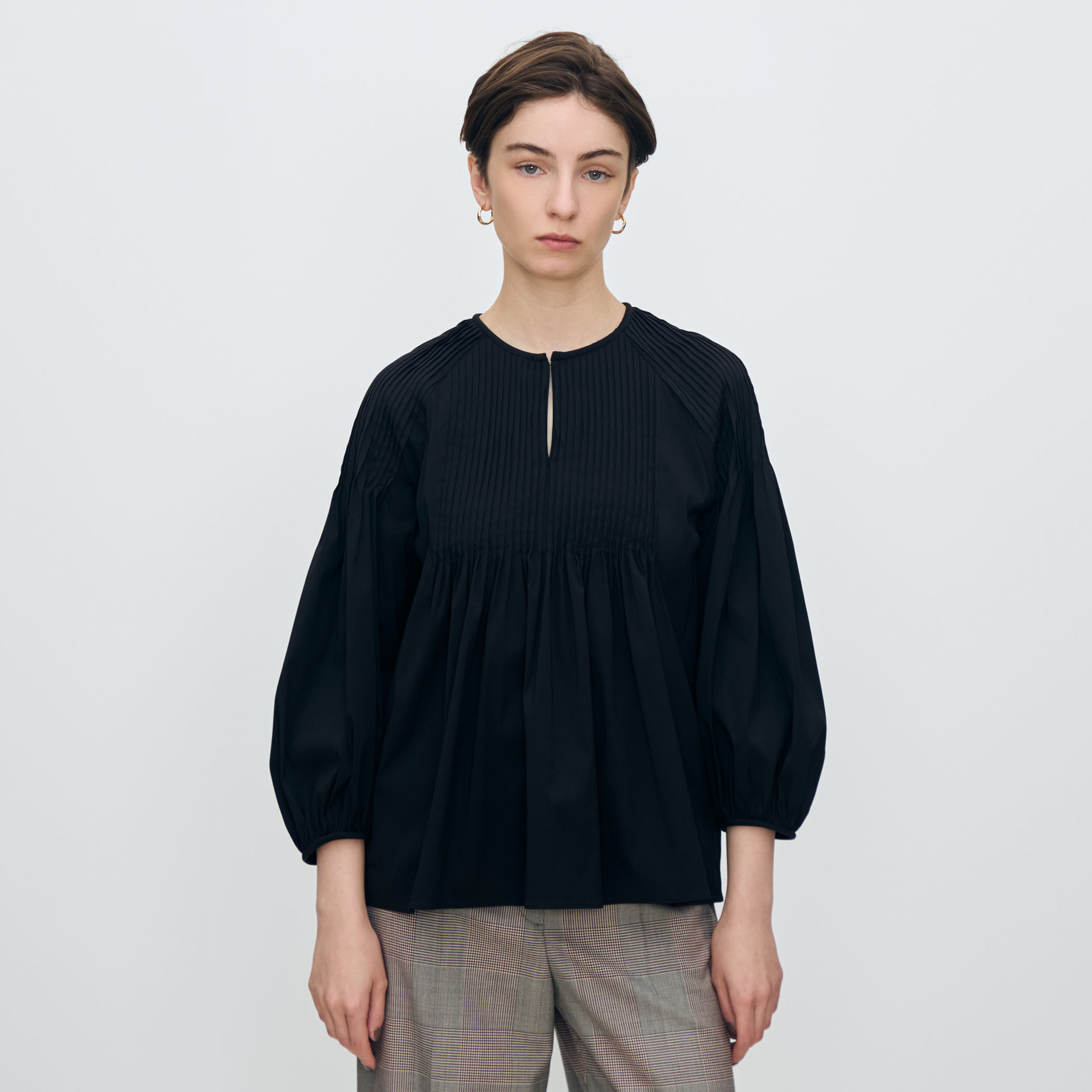 ハイパワーストレッチブロード ピンタックブラウス