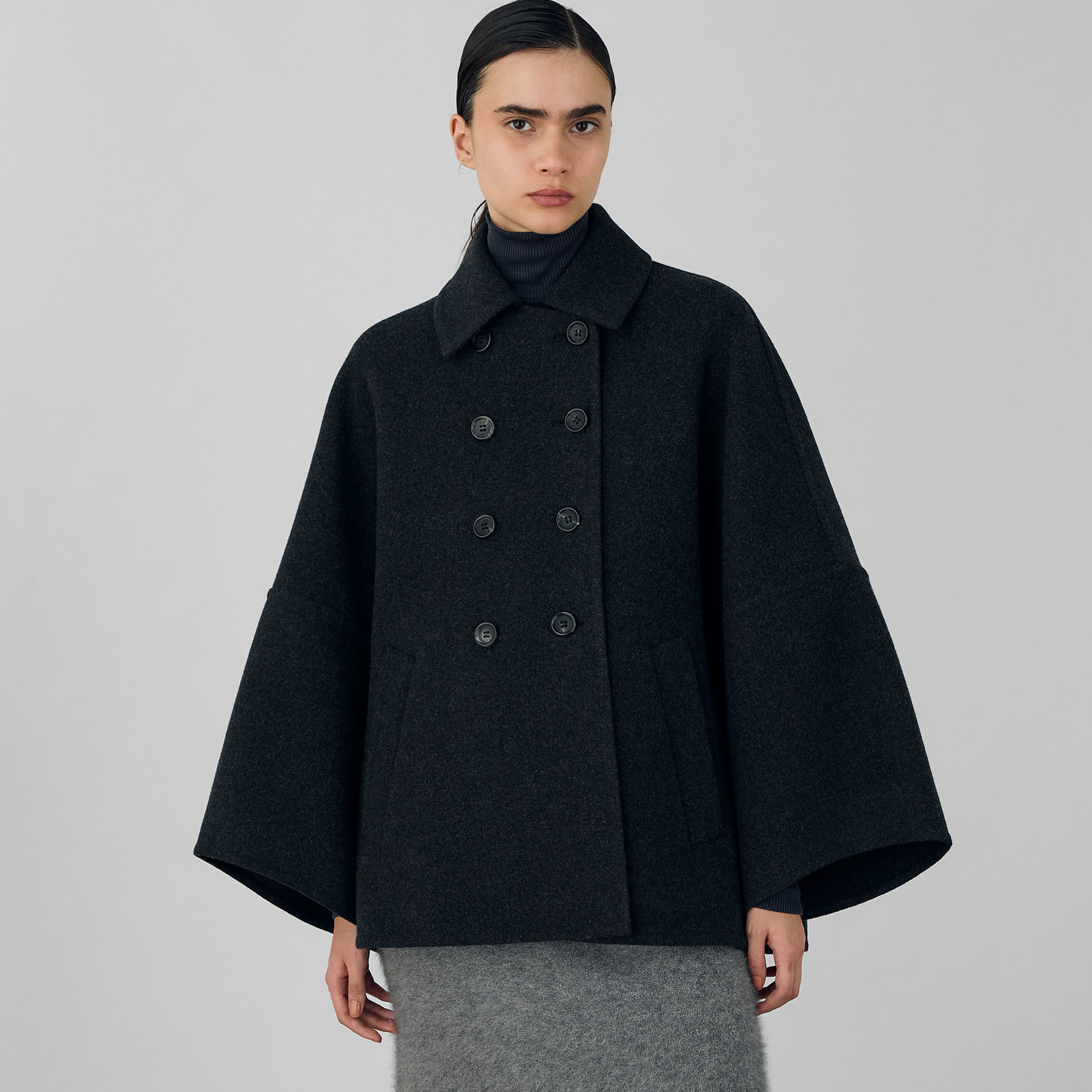 ウールモッサ ステンカラーミディコート｜トゥモローランド 公式通販