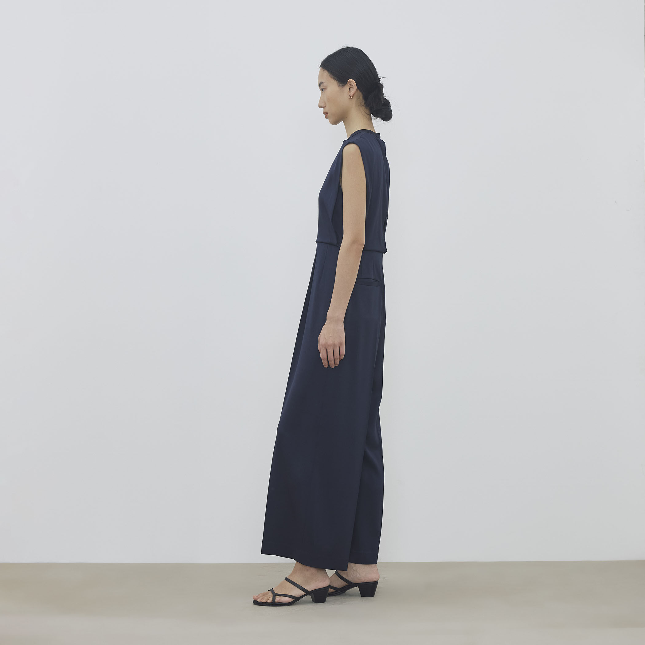 サテンジョーゼット ハイウエストオールインワン｜トゥモローランド