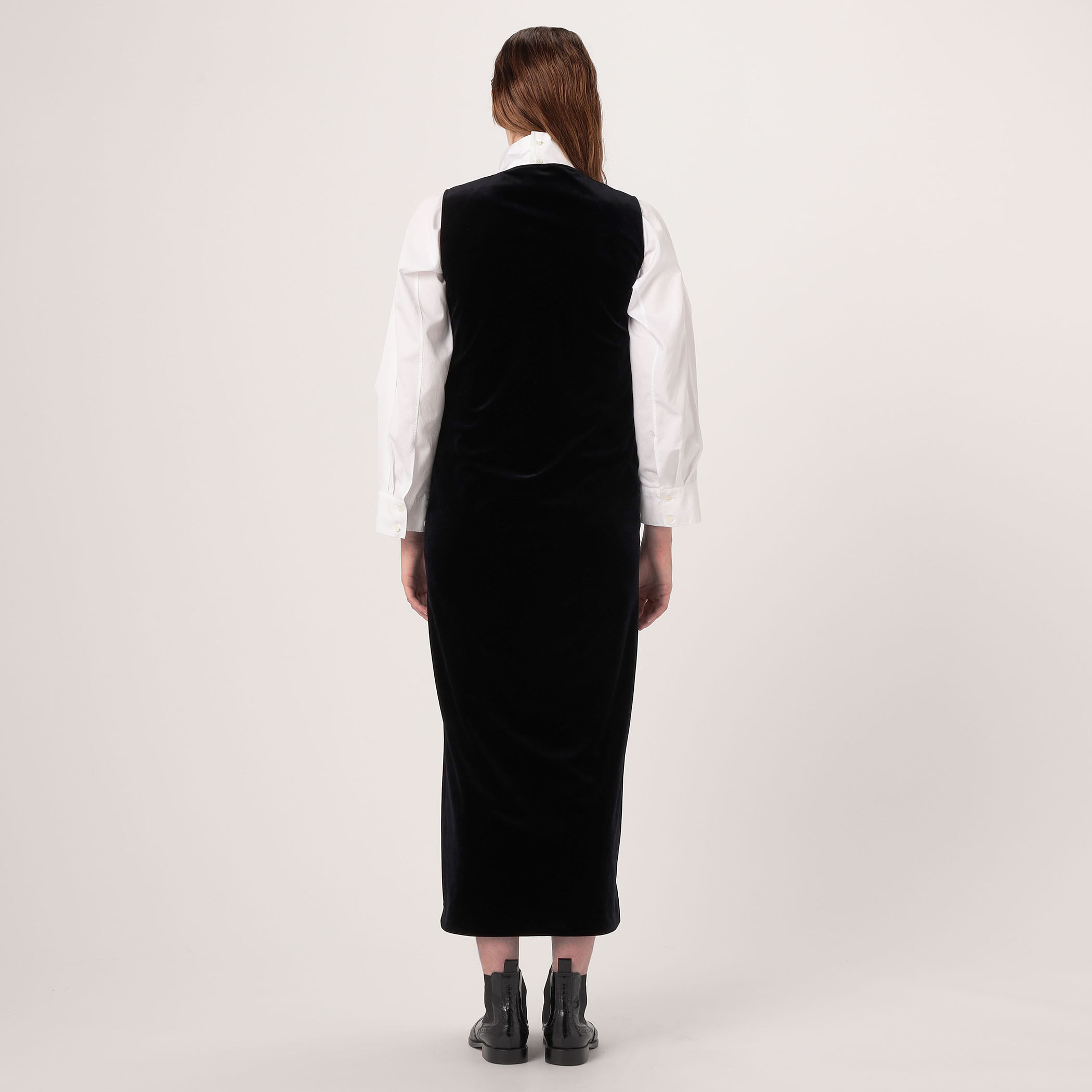 ソフトベロア Vネックロングワンピース｜トゥモローランド 公式通販