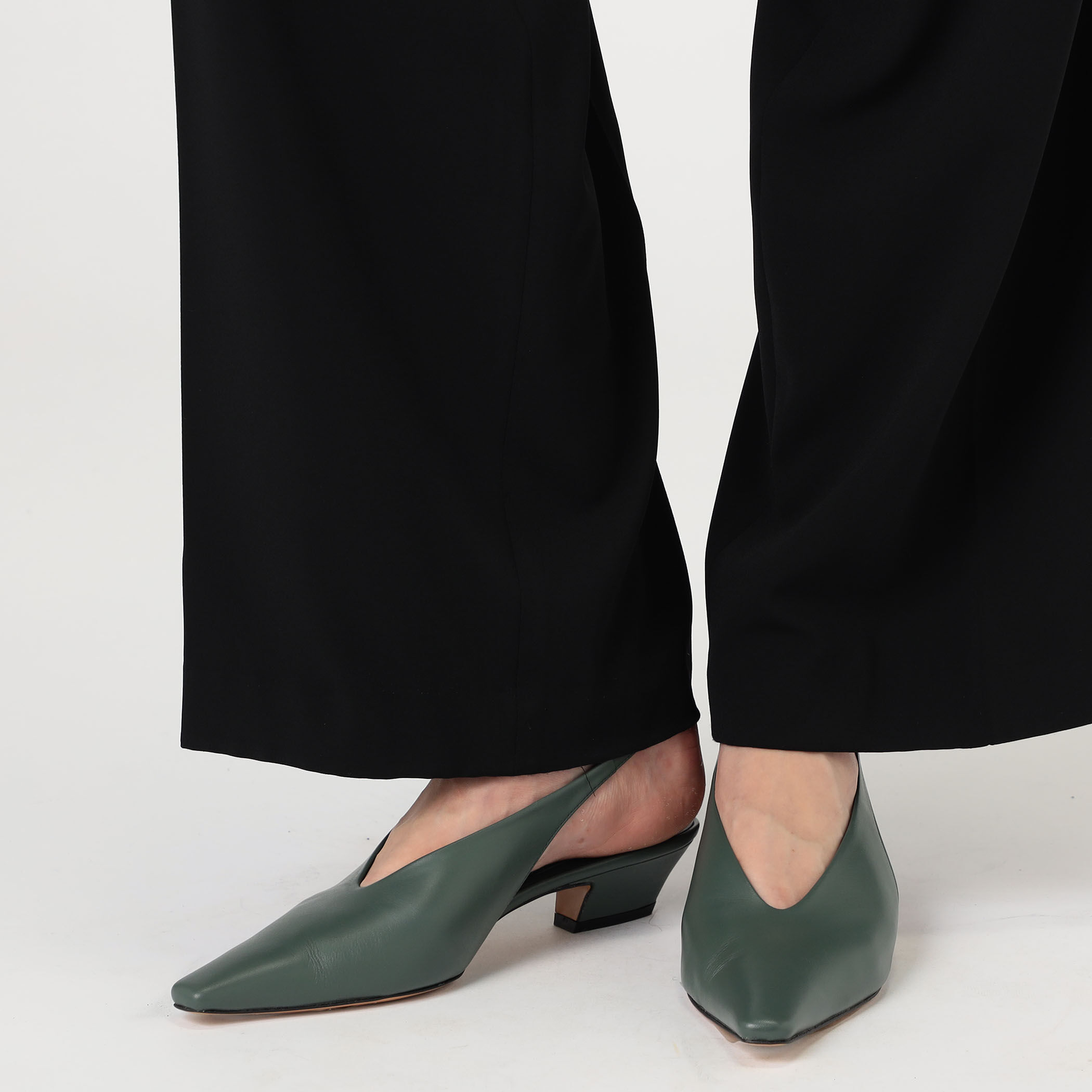 HENRI EN VARGO パンプス36.5 靴 HENRI EN VARGO HANNA BLACK36.5 HENRI EN VARGO/ヘンリ エン