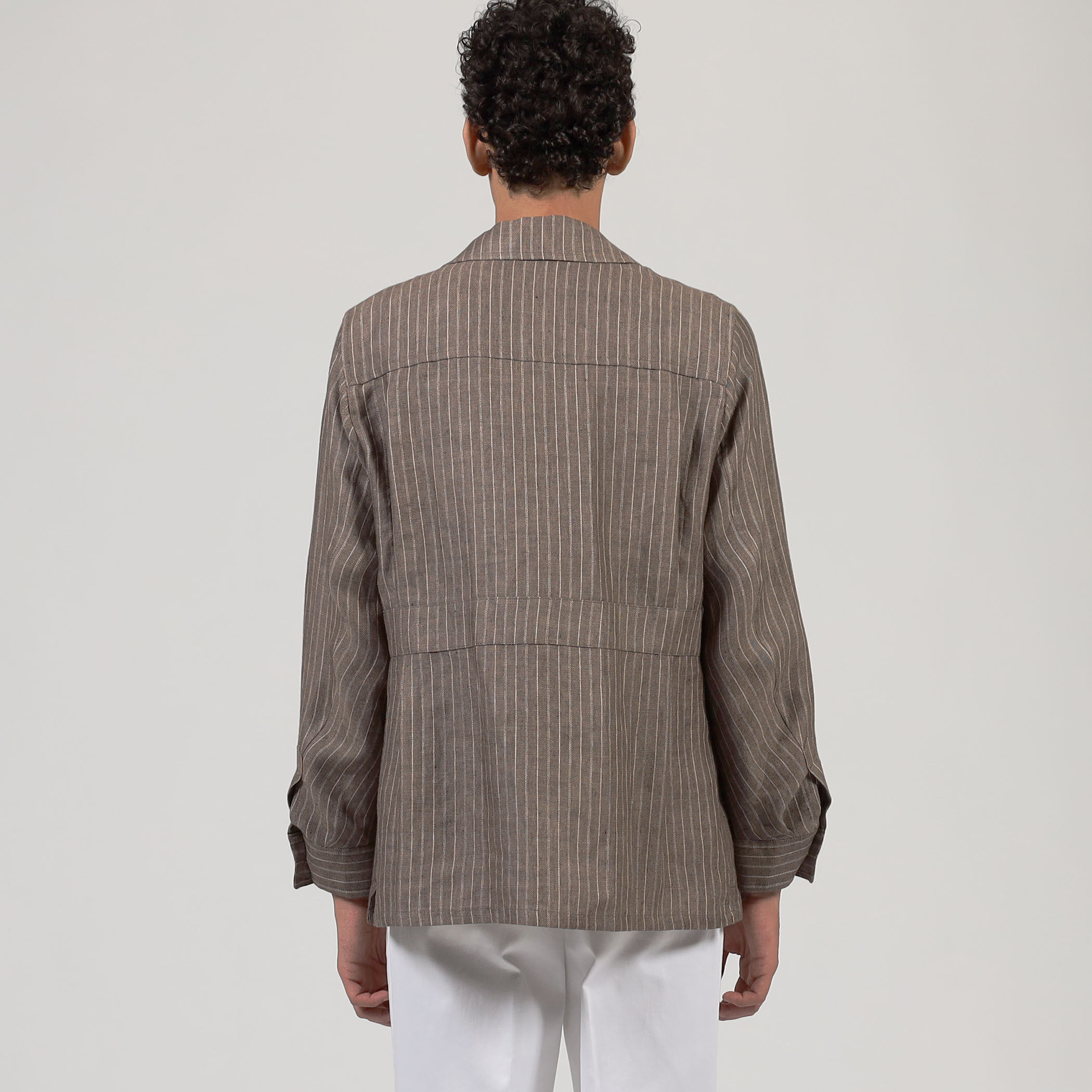 リネン ダブルポケット シャツジャケット SOLBIATI｜トゥモローランド