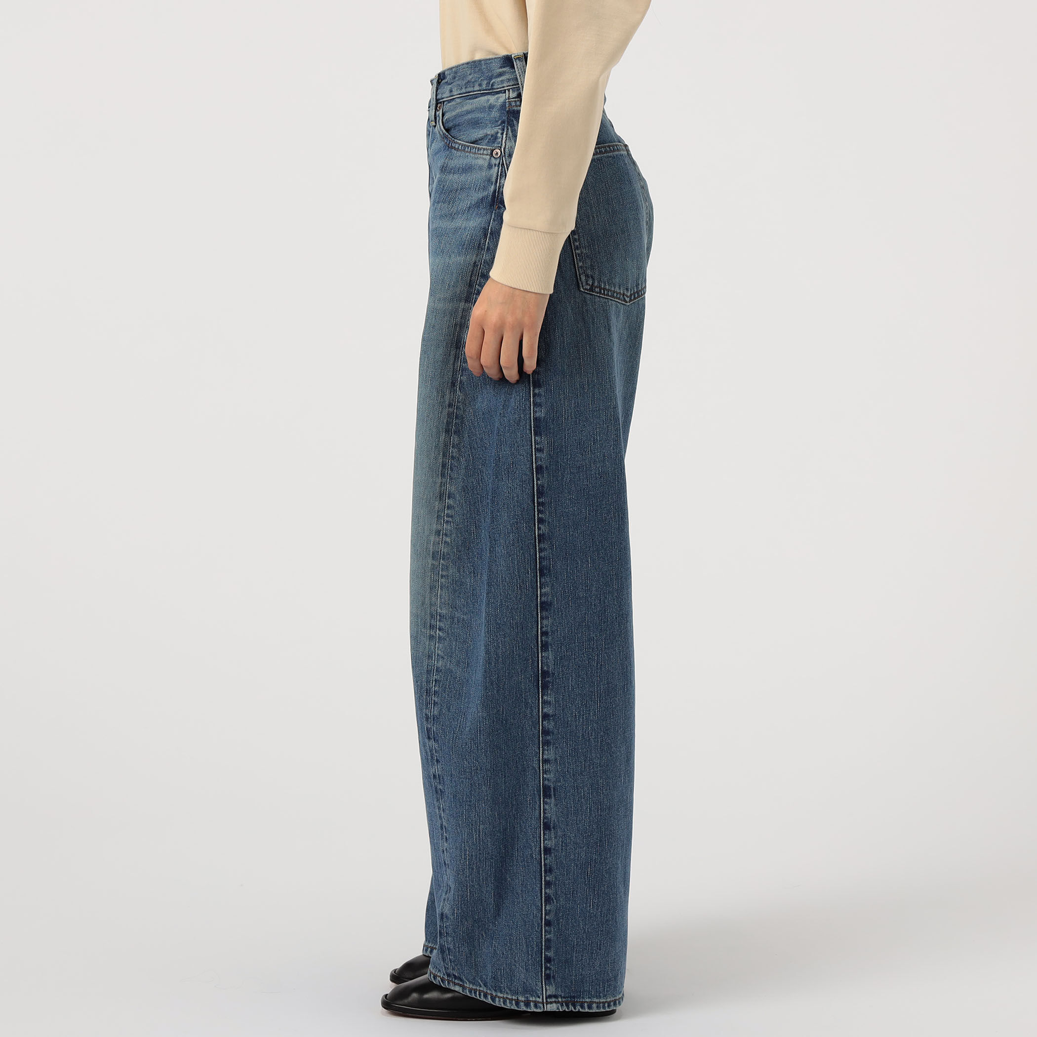 パンツ HYKE BARREL LEG JEANS 2 HYKE BARREL-LEG JEANS｜トゥモローランド 公式通販