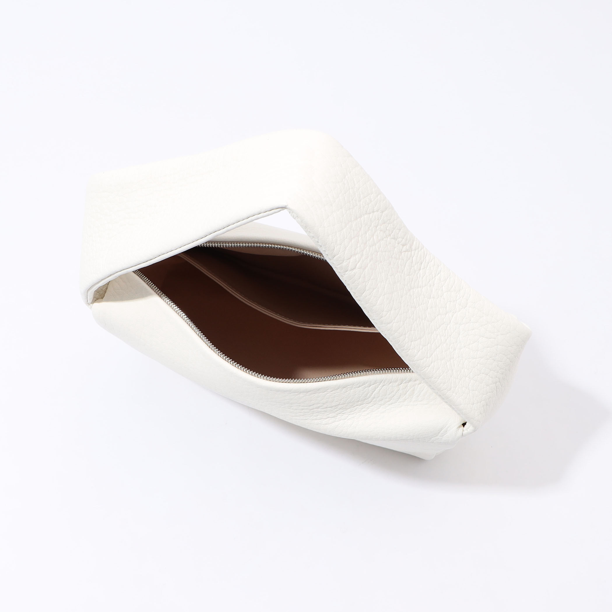極美品 aeta tomorrowland 別注 レザー ショルダー 白　アエタ Aeta SHOULDER S｜トゥモローランド 公式通販