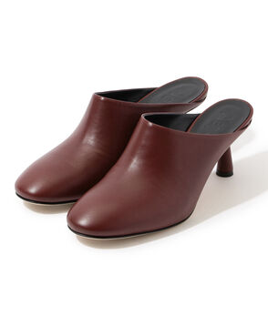 Aeyde　MILA　ナッパレザーヒールサンダル