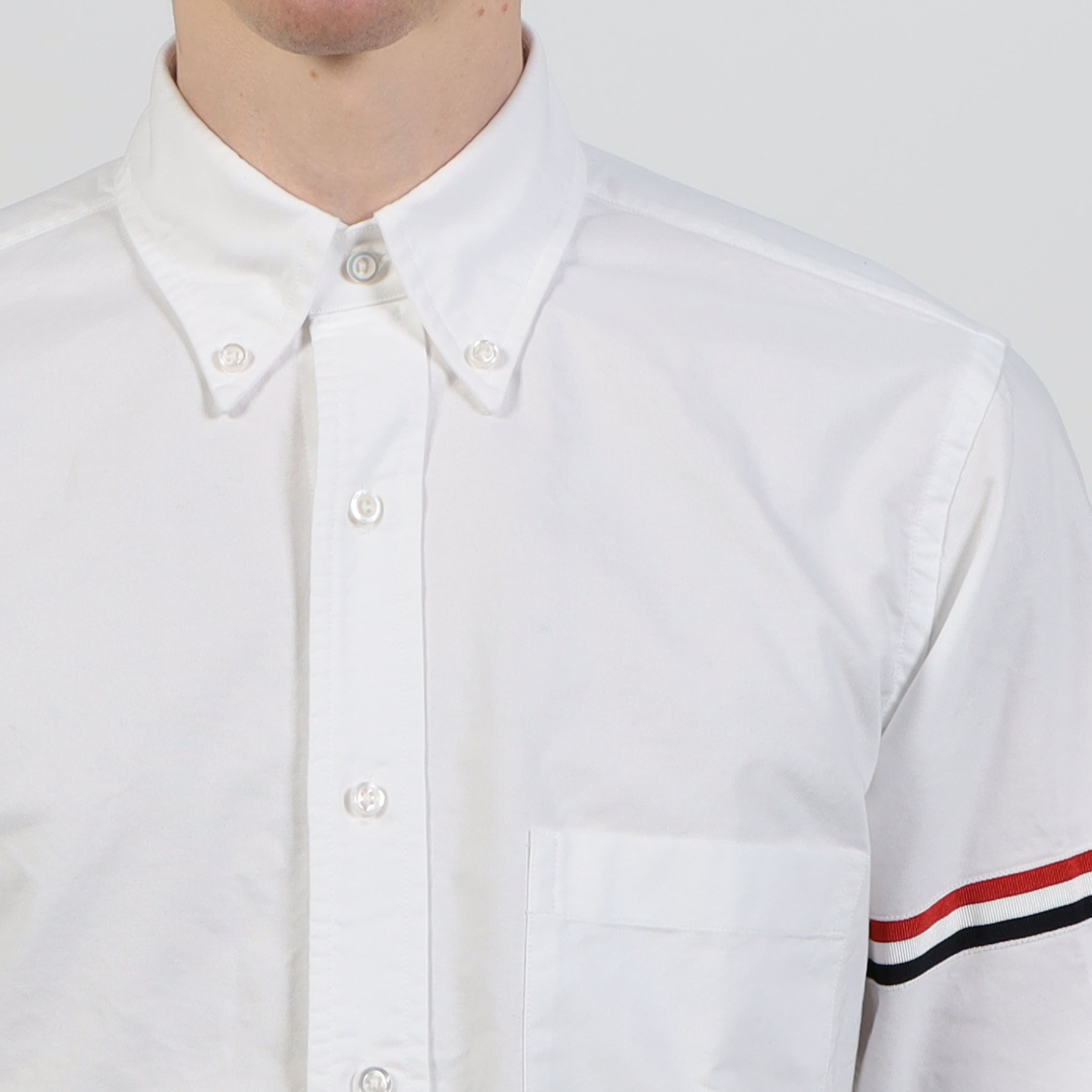 THOM BROWNE CLASSIC BUTTON-DOWN SHIRT｜トゥモローランド 公式通販