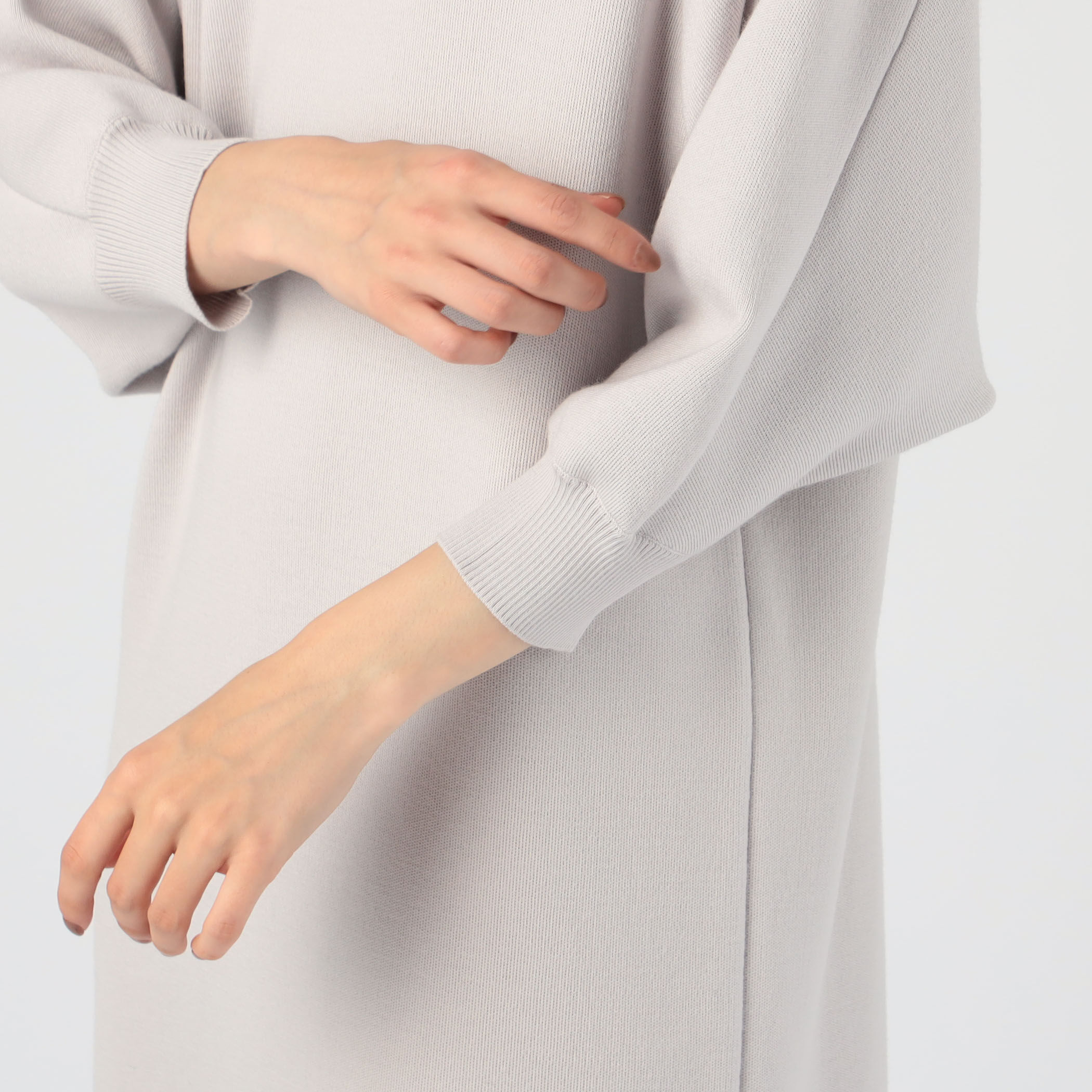 バウンススムース ハイネックワンピース｜トゥモローランド 公式通販