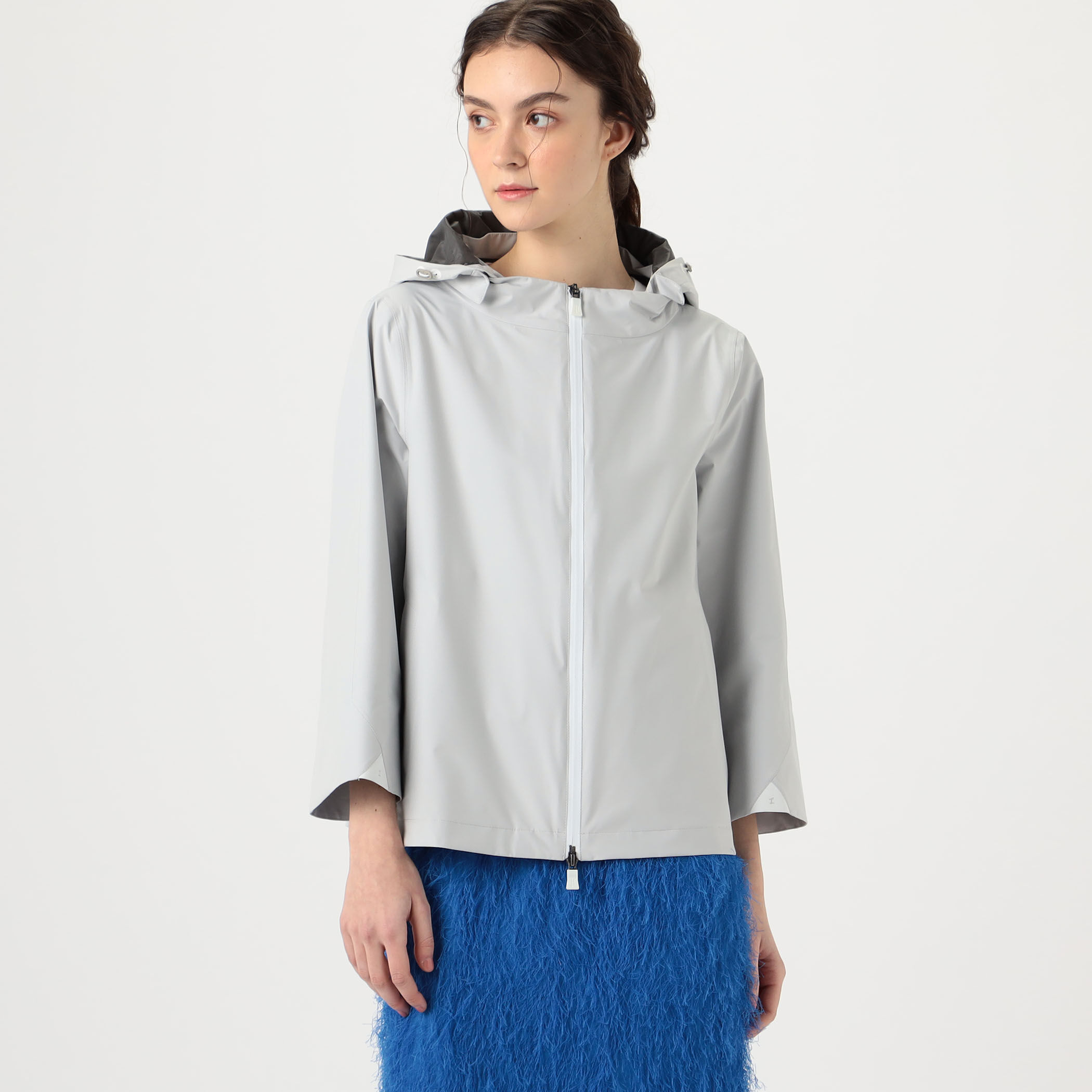 □HERNO GI00059DL GORE-TEX ラミナーケープコート