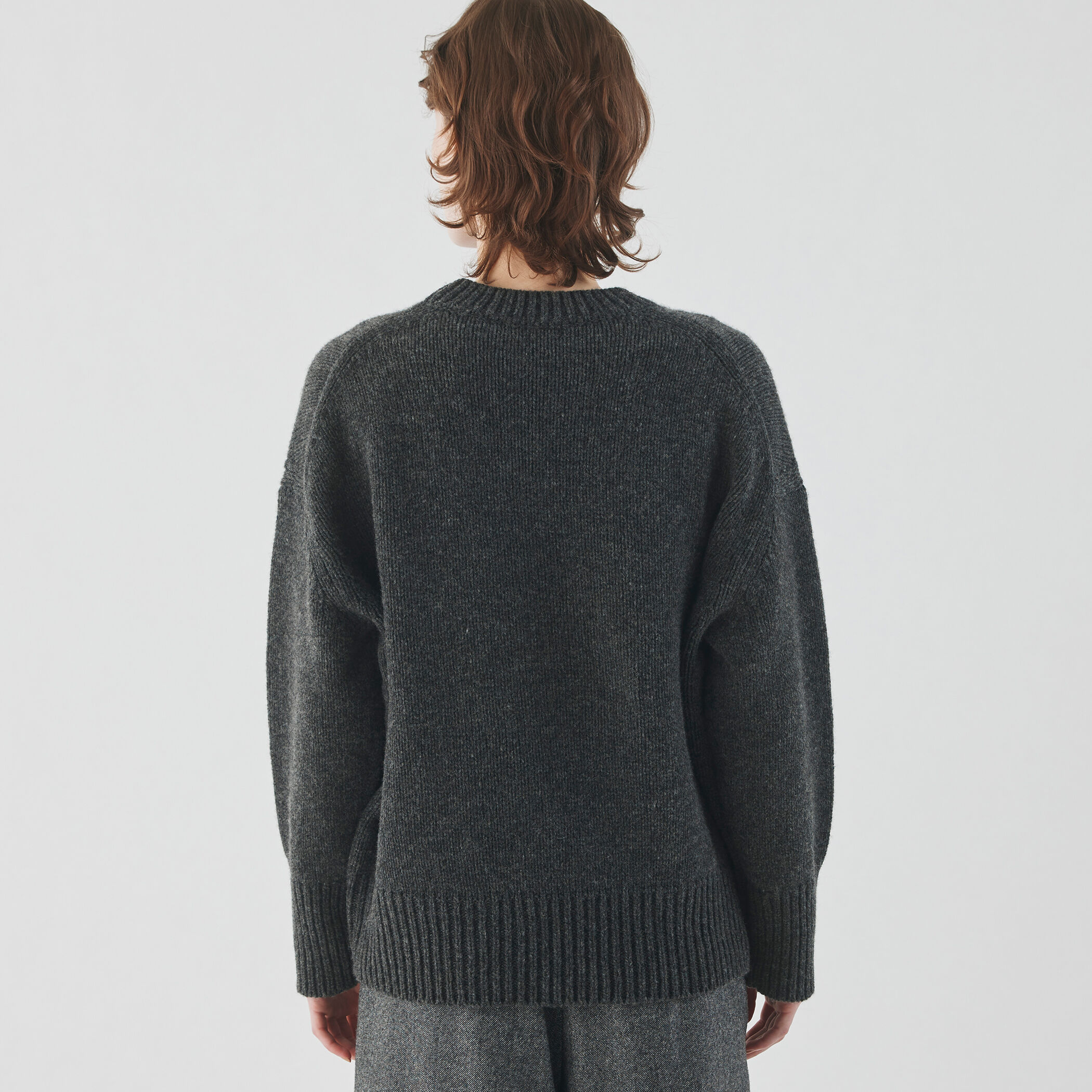 美品✨ギャルリーヴィー　ファインウール クルーネックプルオーバー　ブラック　S ファインウール クルーネックプルオーバー（GALERIE VIE）｜ルミネの